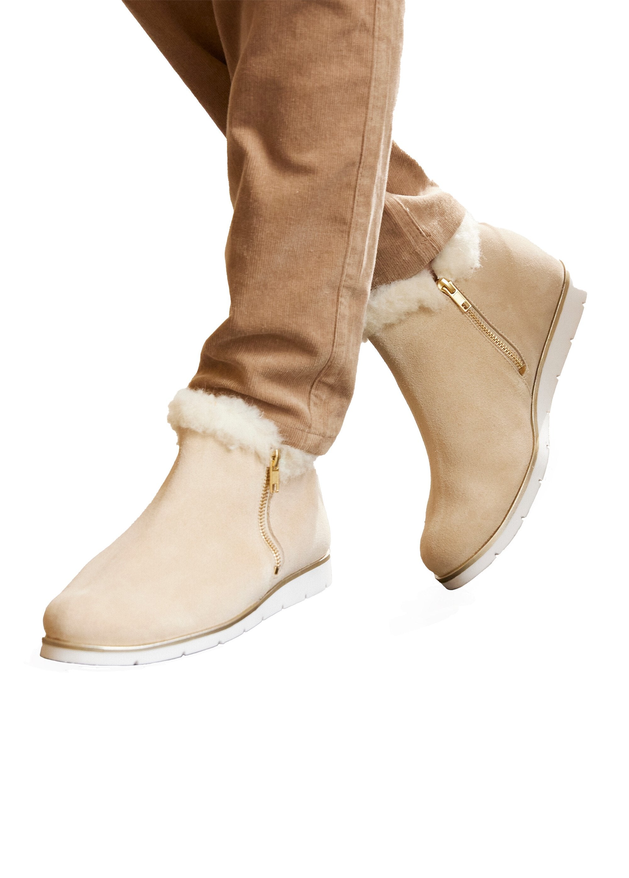 Faux_fur_trimmed_leather_boots_Beige_FA1_slim