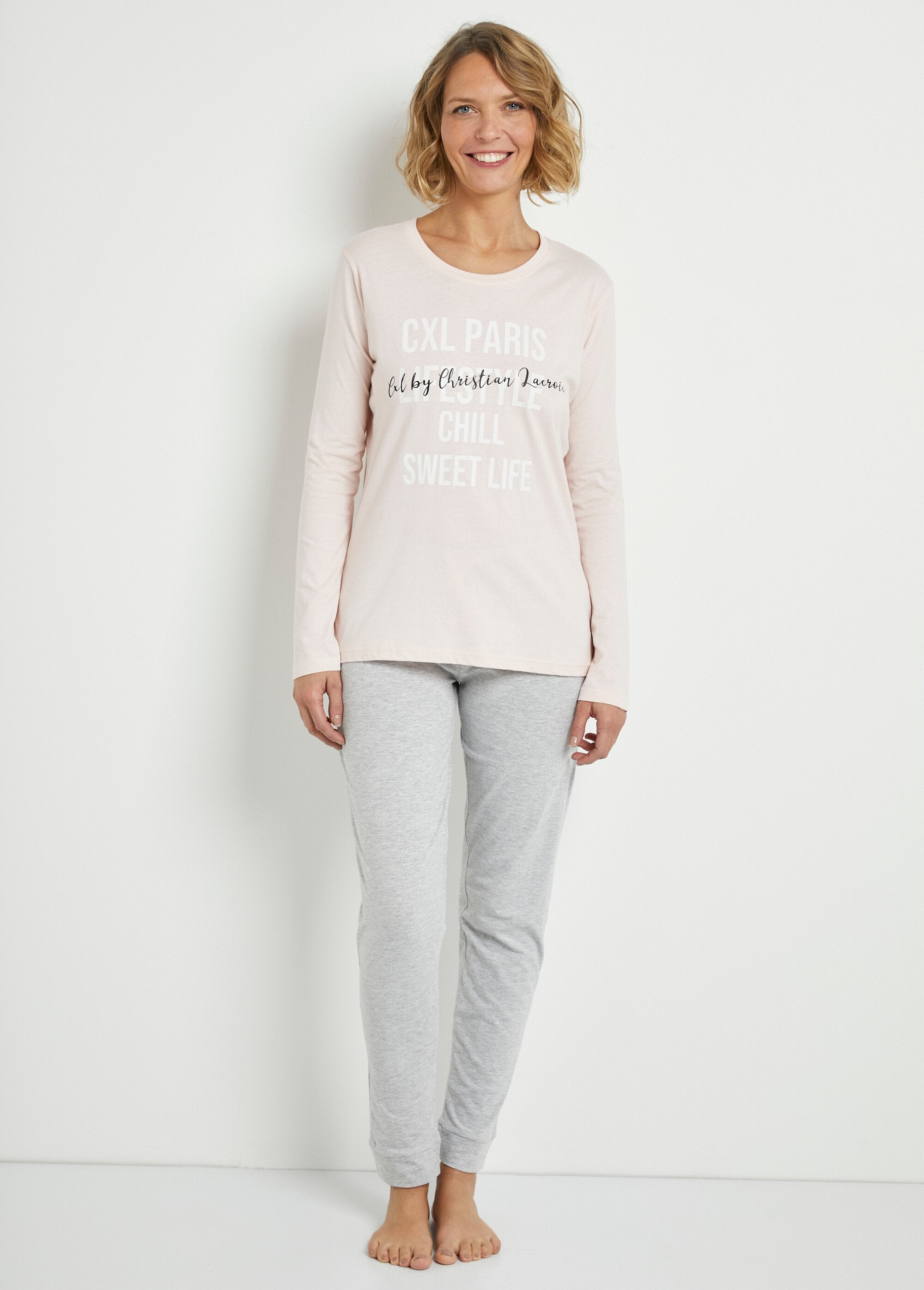 Long-sleeved_mesh_pajamas_Gray_FA1_slim
