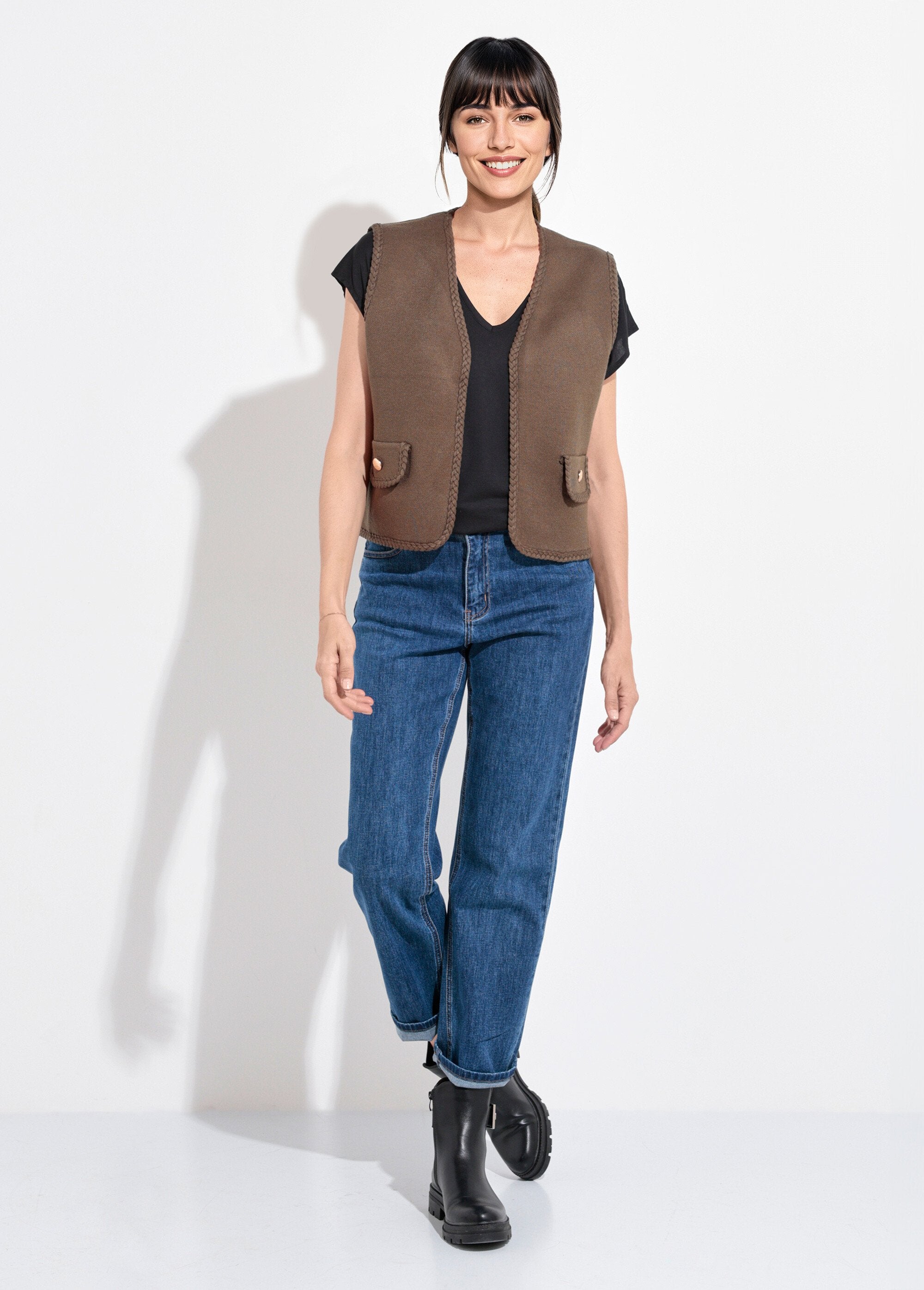 Thick_sleeveless_vest_with_braided_details_Khaki_SF1_slim