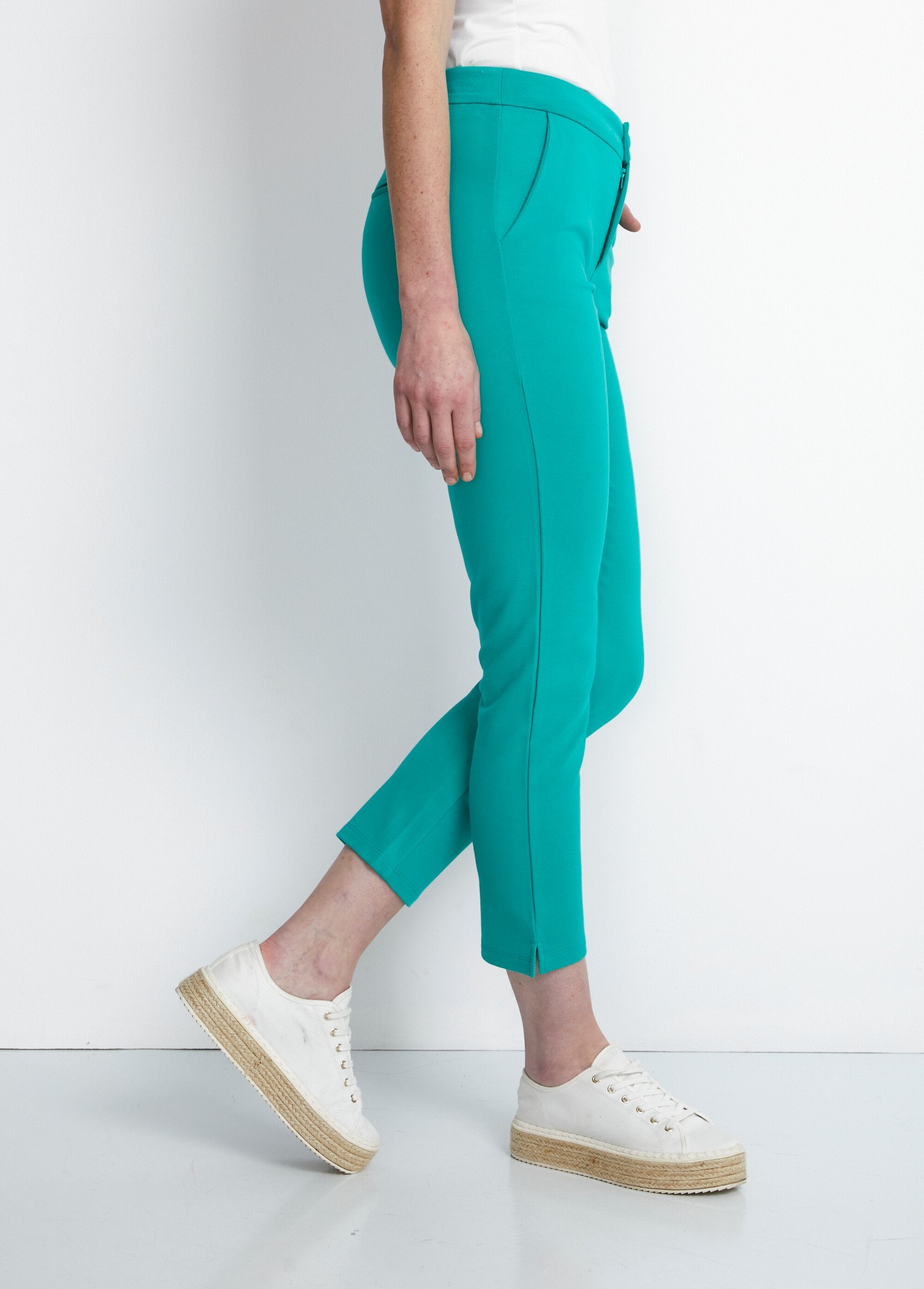 Milano_knit_7/8_straight_pants_Green_DR1_slim
