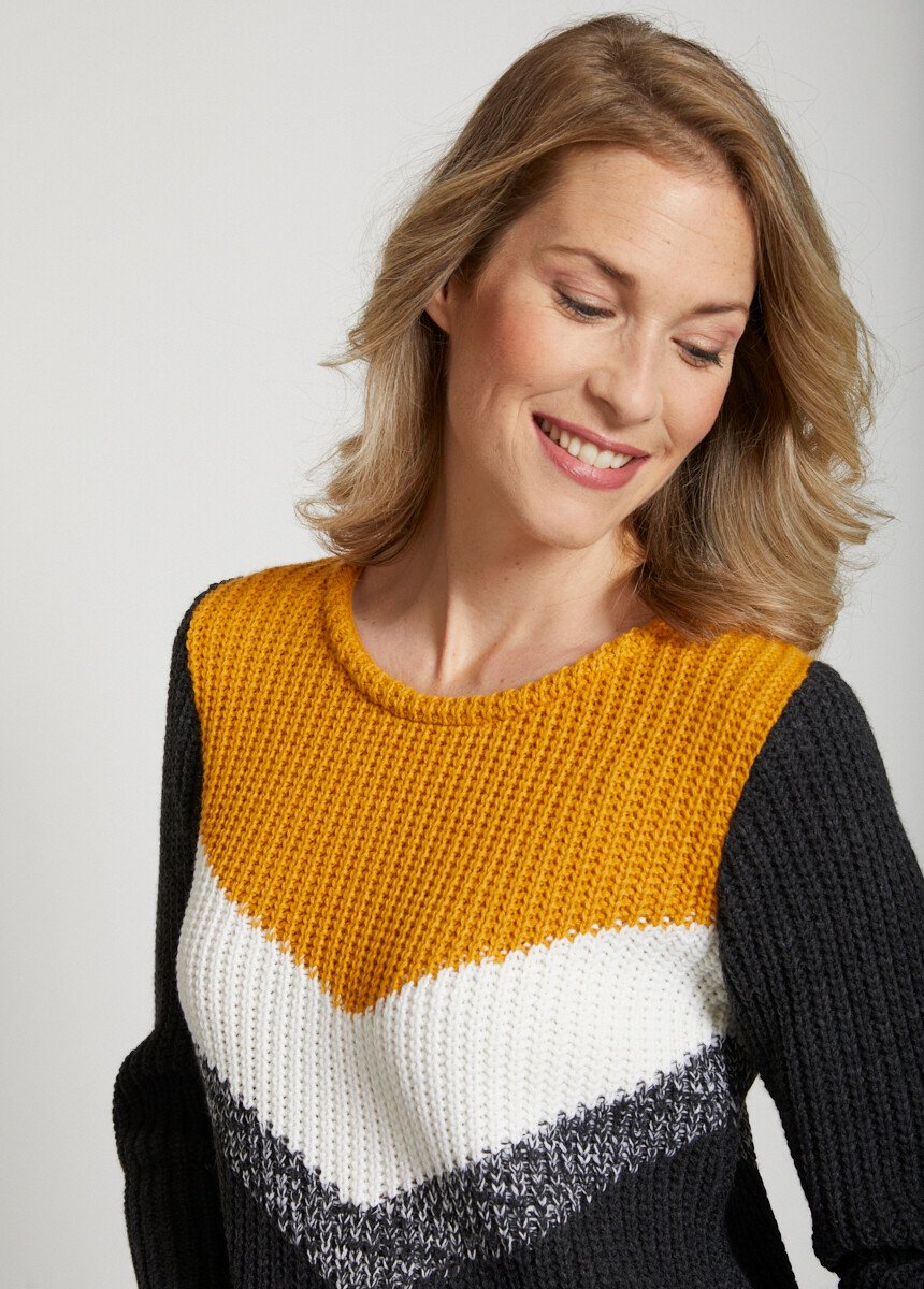 Multicolored_pearl_knit_sweater_Grey_and_honey_DE1_slim