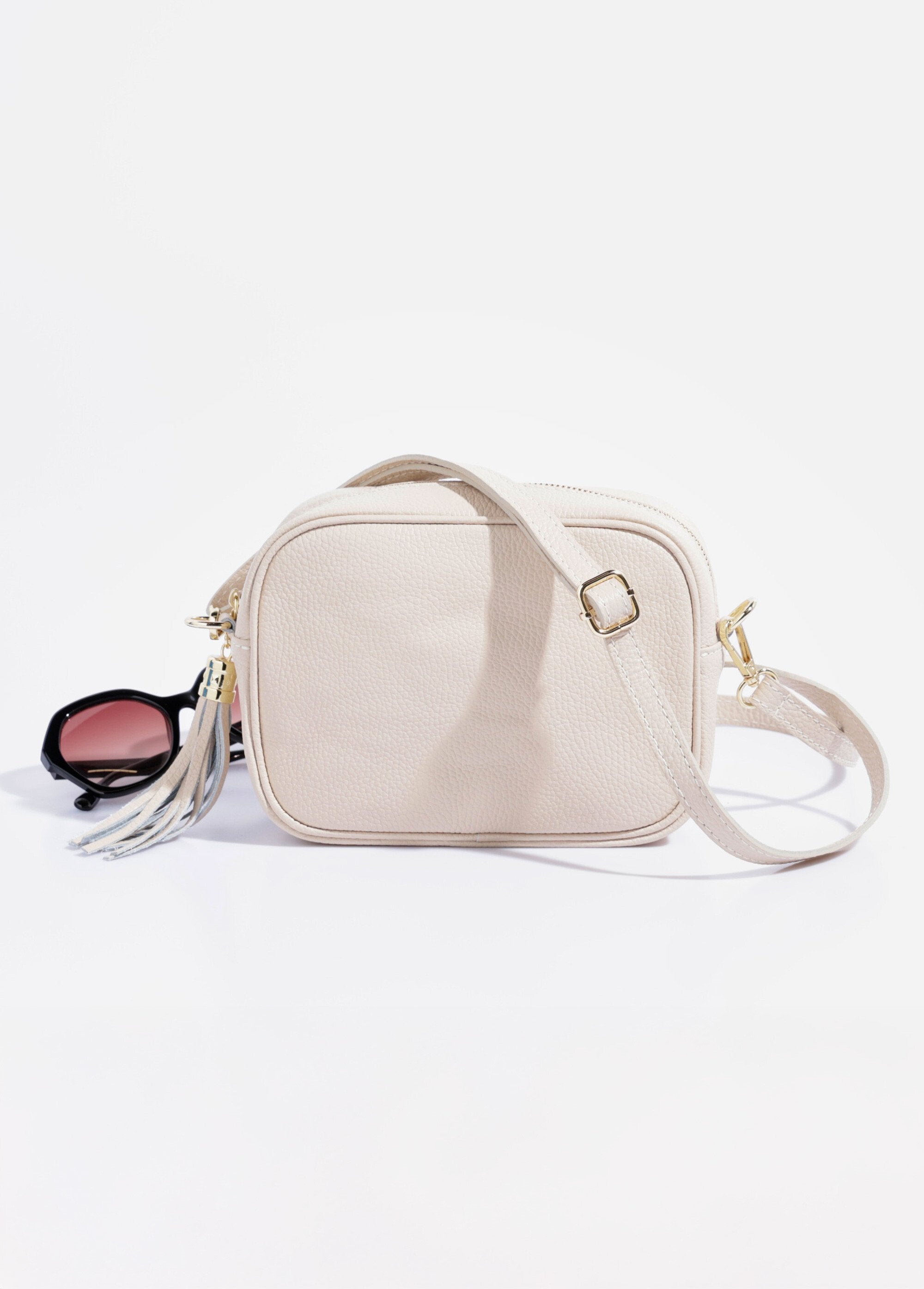 Leather_zipped_bag,_removable_shoulder_strap_Beige_FA1_slim
