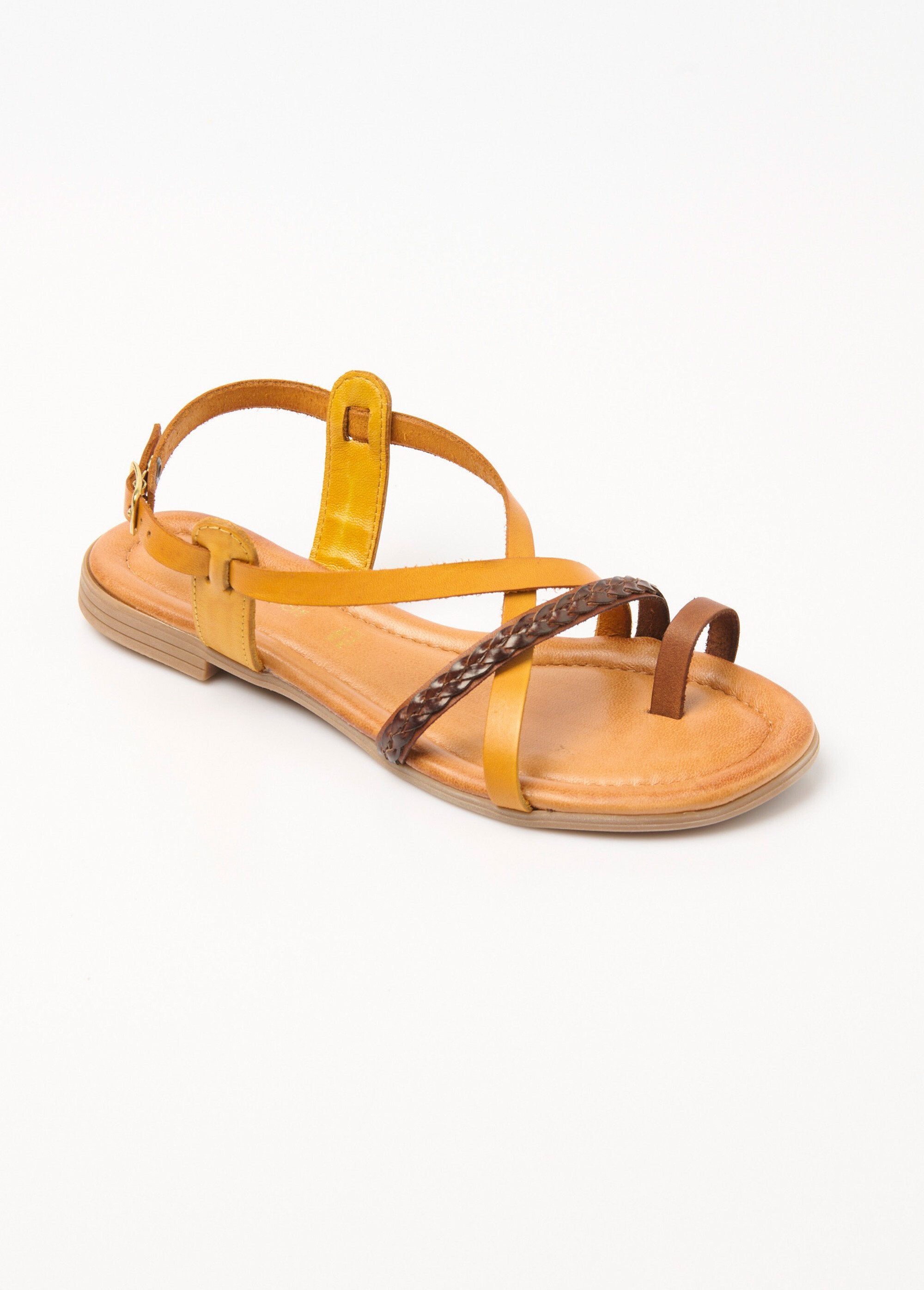 Flat_leather_sandals_with_multiple_straps_Yellow_and_brick_FA1_slim