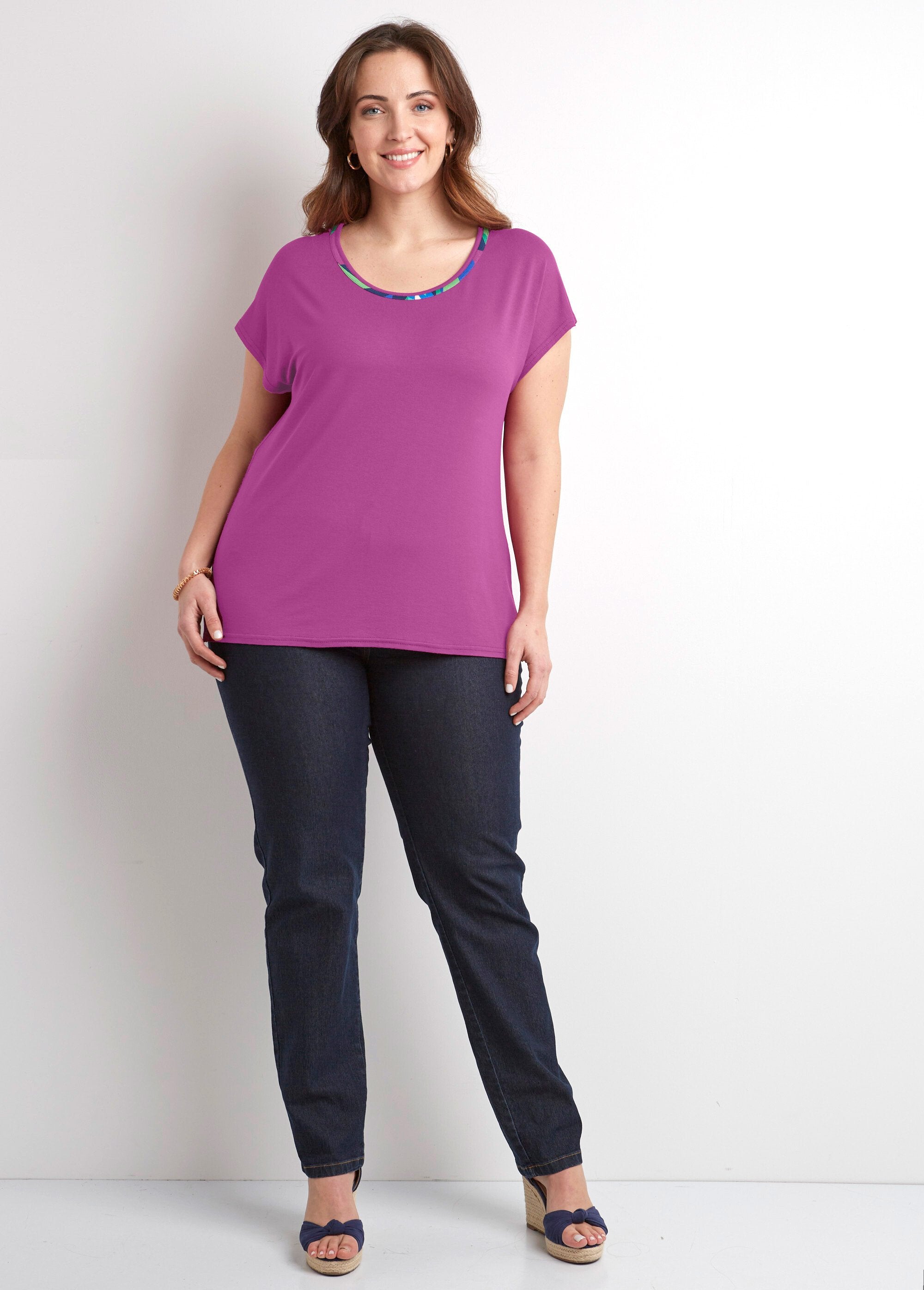 Long_round_neck_T-shirt_with_plain_or_printed_short_sleeves_Plain_blackcurrant_SF1_curvy