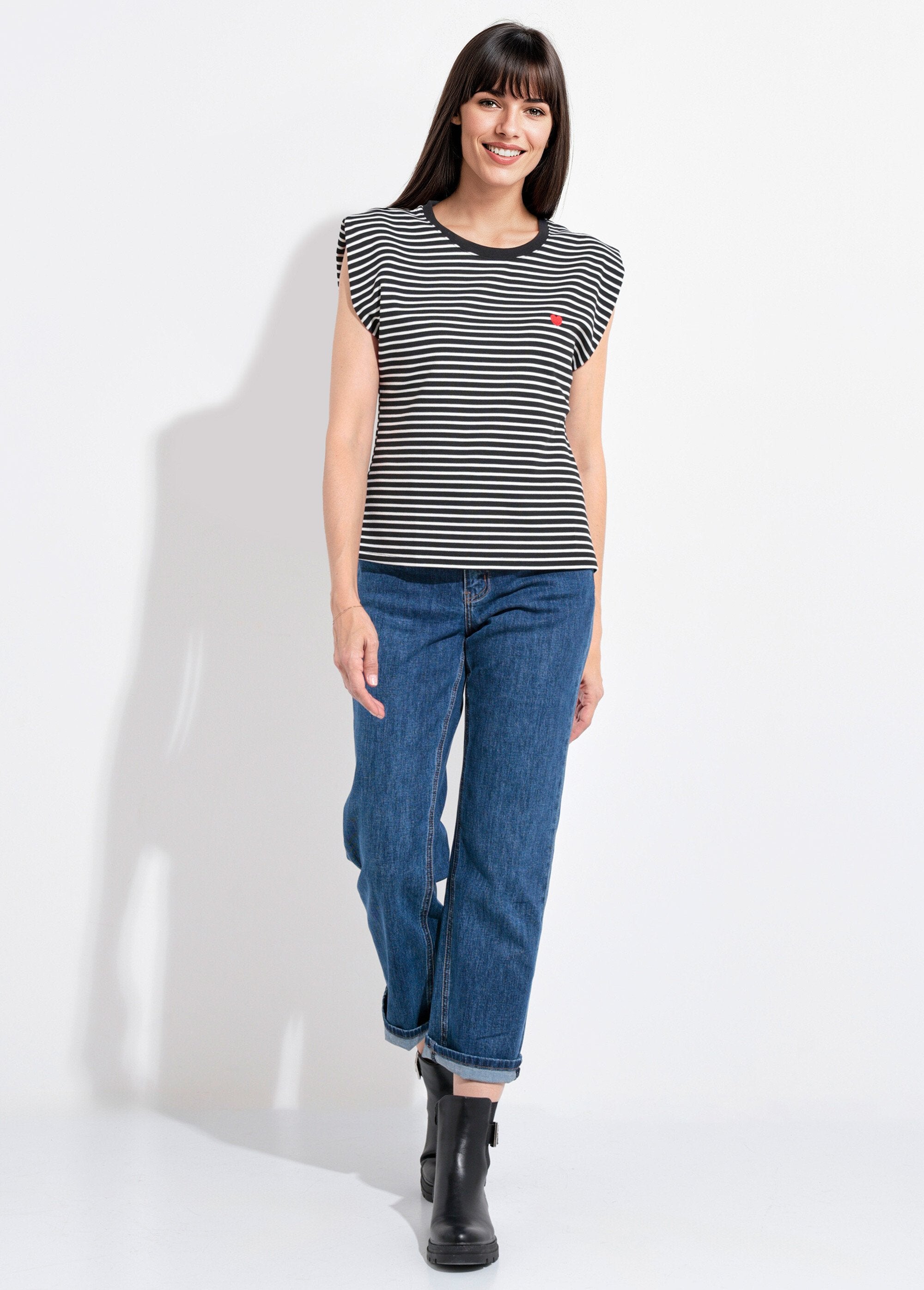 Striped_embossed_t-shirt_with_kimono_sleeves_Black_and_white_stripe_SF1_slim