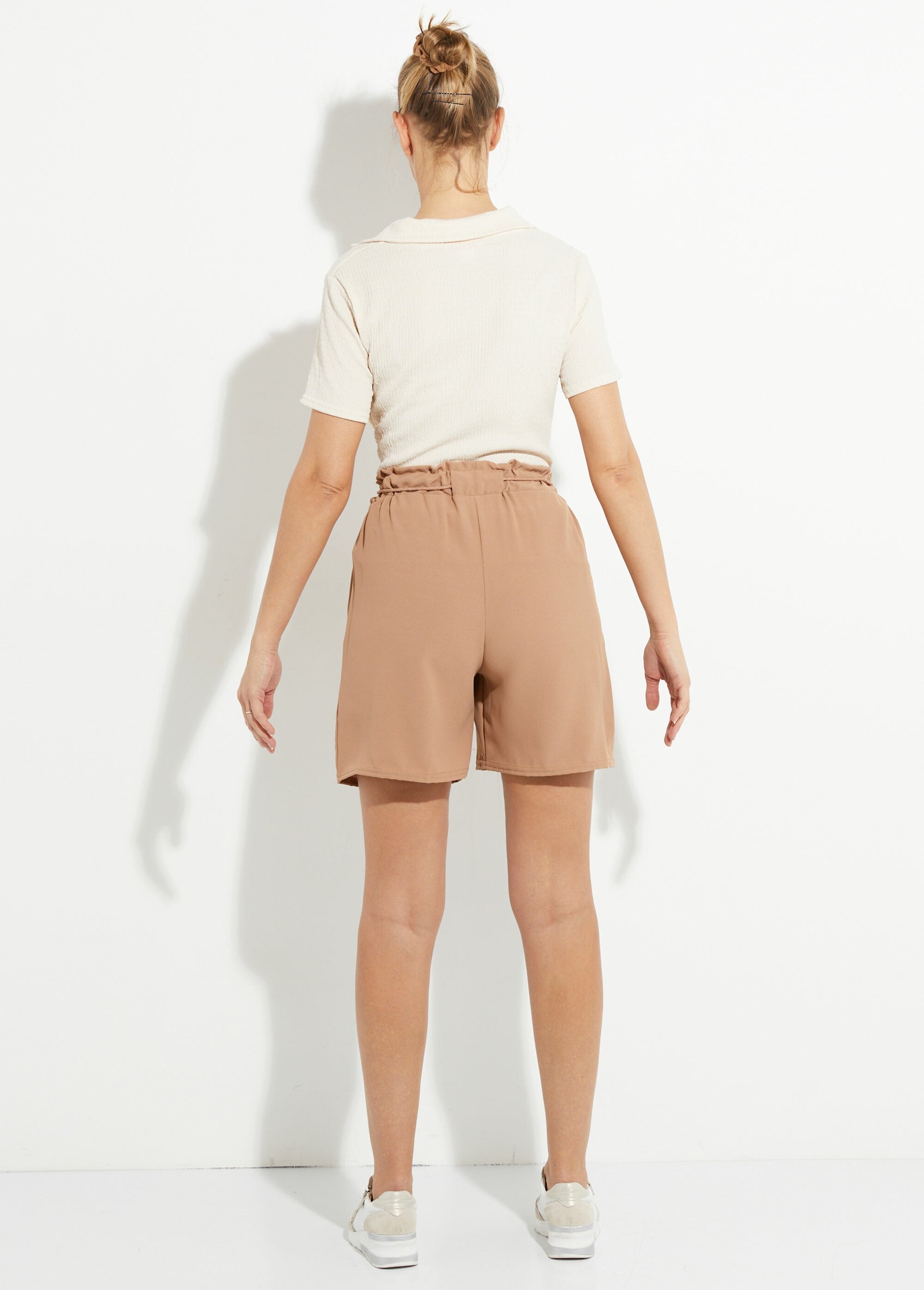 fancy_V-neck_waffle_tunic_Beige_DO1_slim