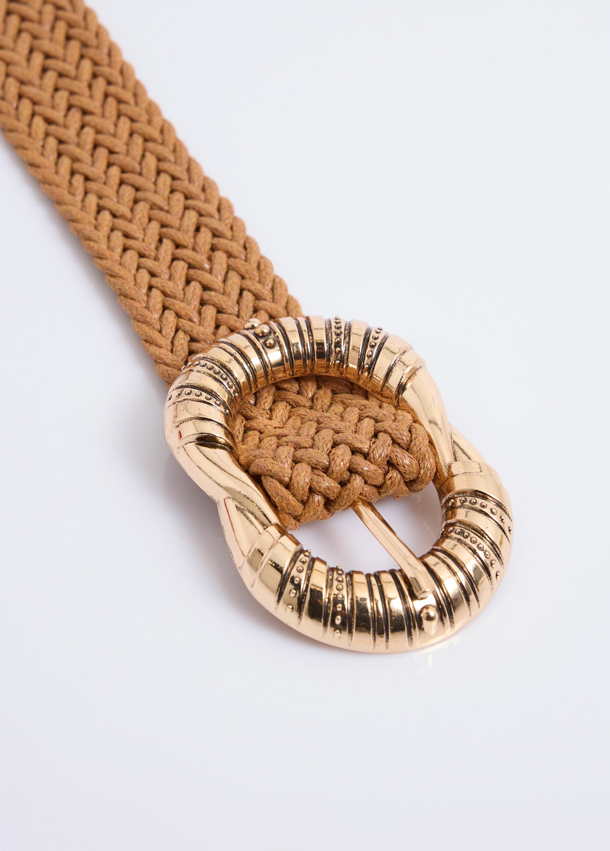 Ceinture_tressée_avec_boucle_métallisée_Camel_DE1_slim