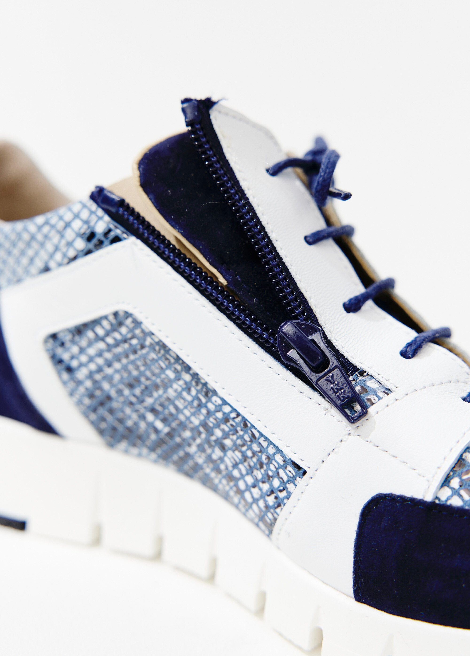 Comfort_wide_laced_and_zipped_sneakers_Navy_and_white_DR1_slim