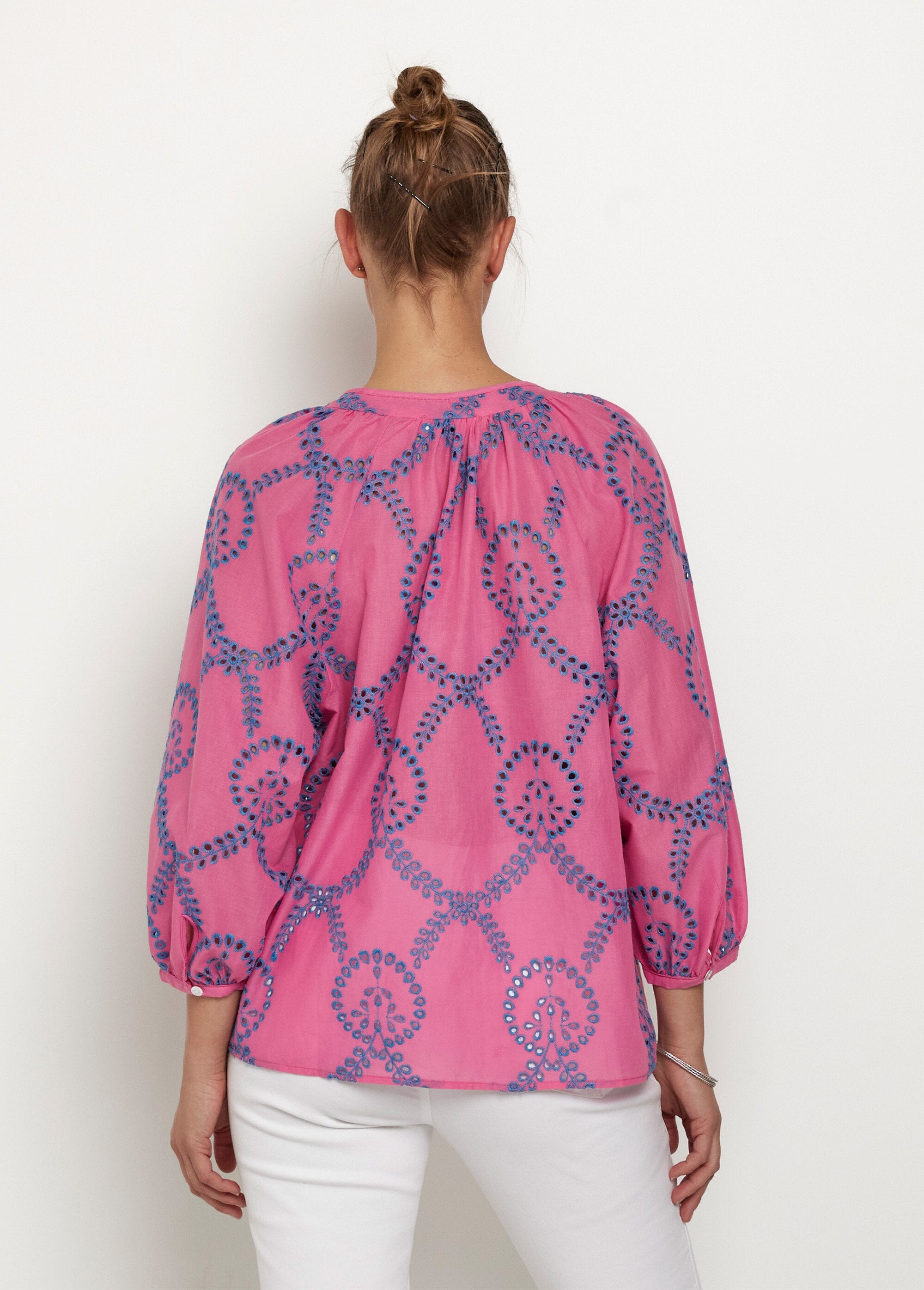 Loose_blouse_with_openwork_embroidery_and_3/4_sleeves_Pink_DO1_slim