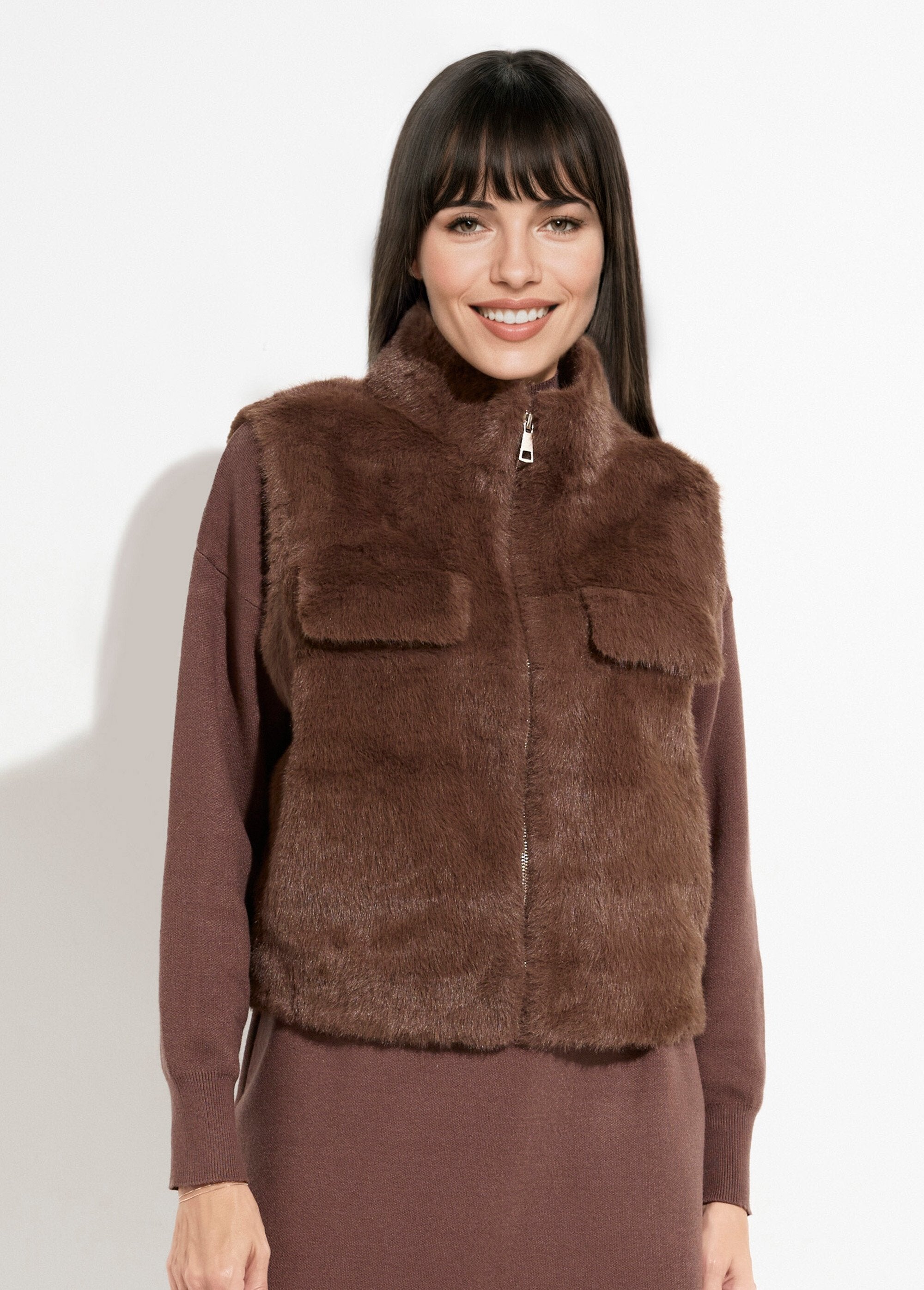 Blouson_zippé_sans_manches_en_fourrure_Chocolat_FA1_slim