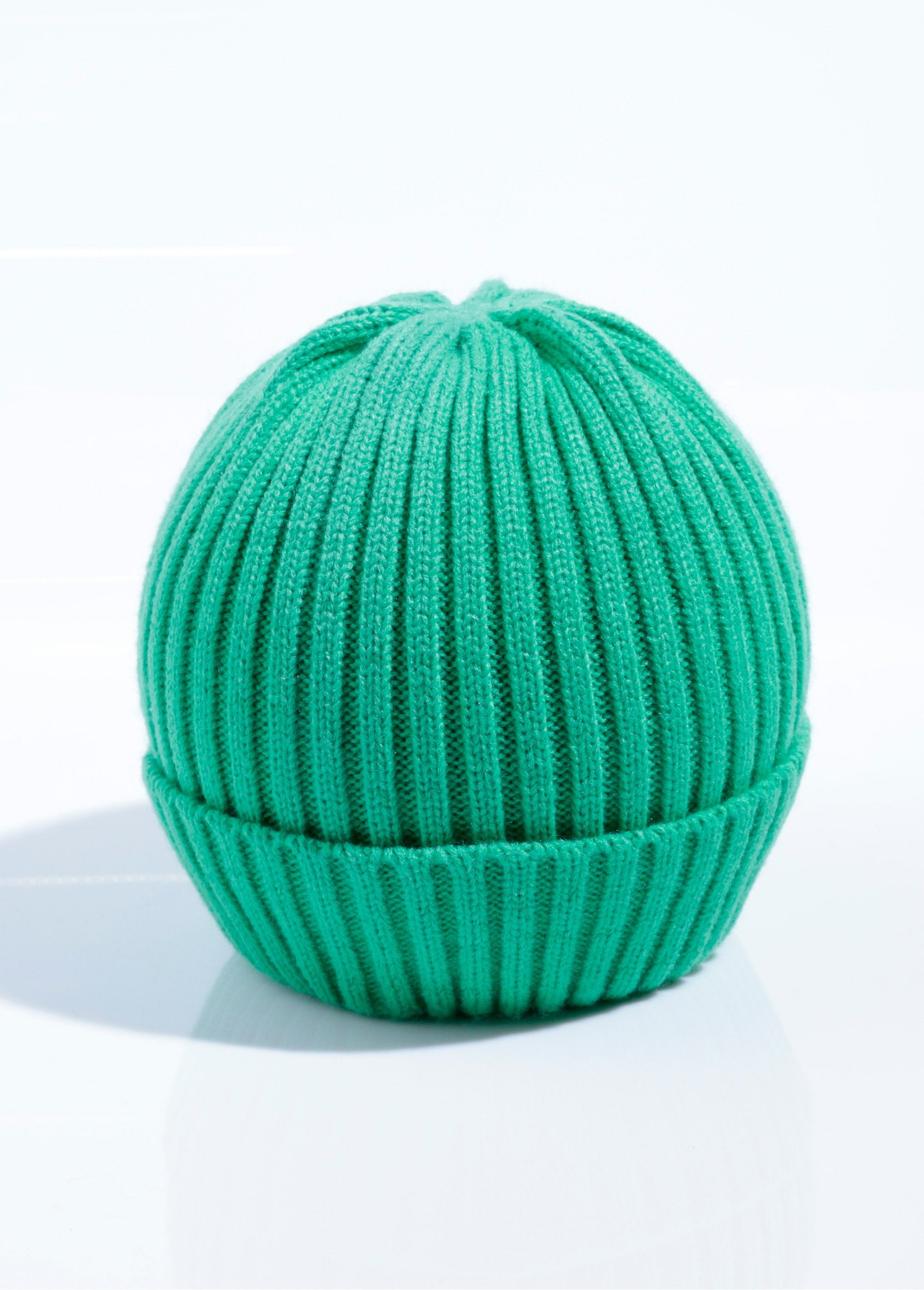 Bonnet_en_maille_cotelée_à_revers_Vert_FA2_slim