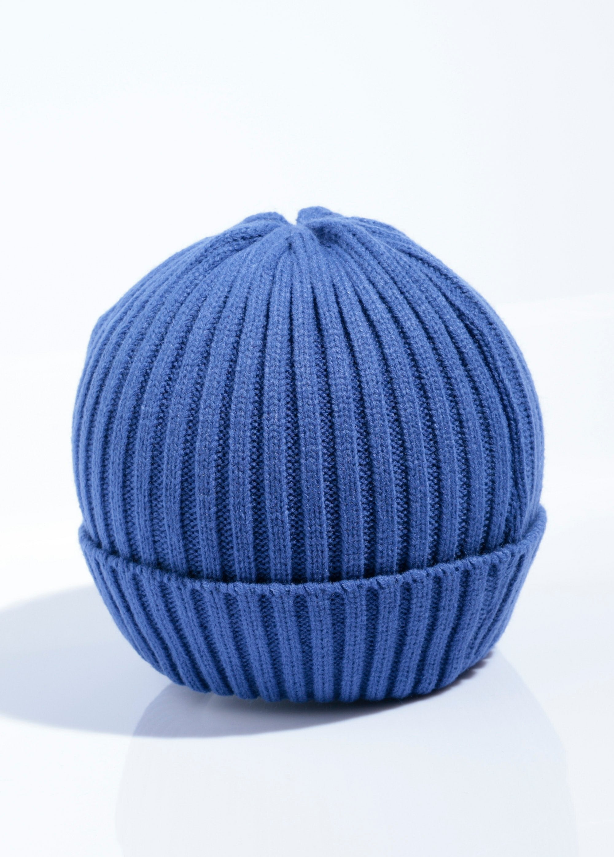 Bonnet_en_maille_cotelée_à_revers_Bleu_royal_FA2_slim