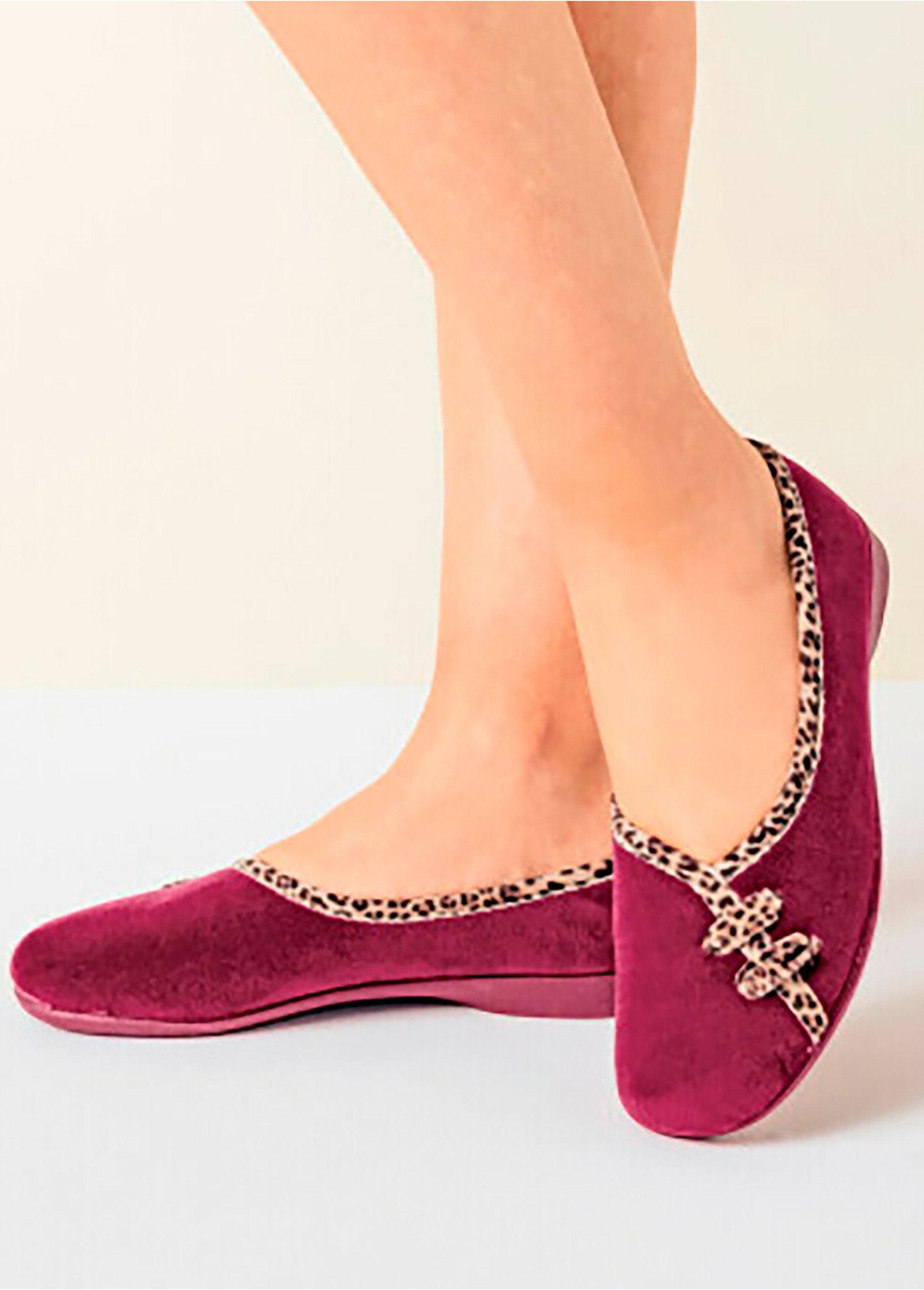 Microfiber_comfort_width_ballerina_slippers_Bordeaux_SF1_slim