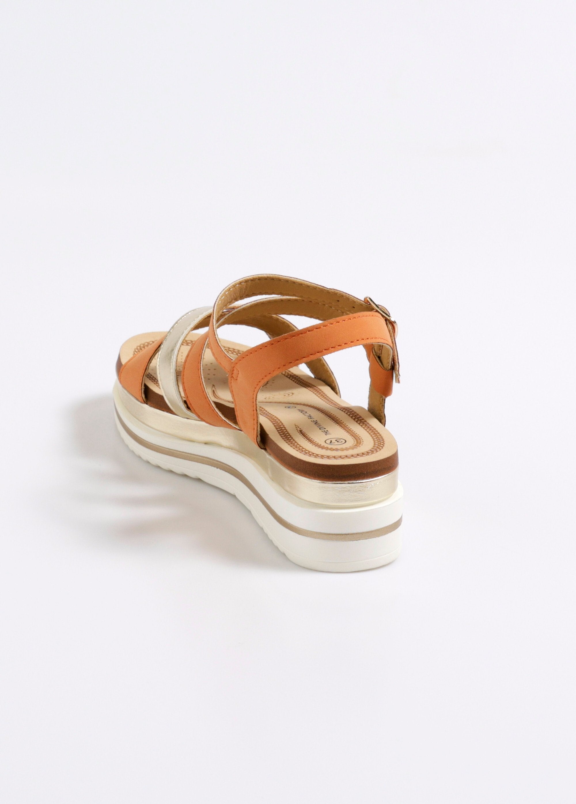 Wedge_sandals_with_crossed_straps_Golden_Coral_DO1_slim