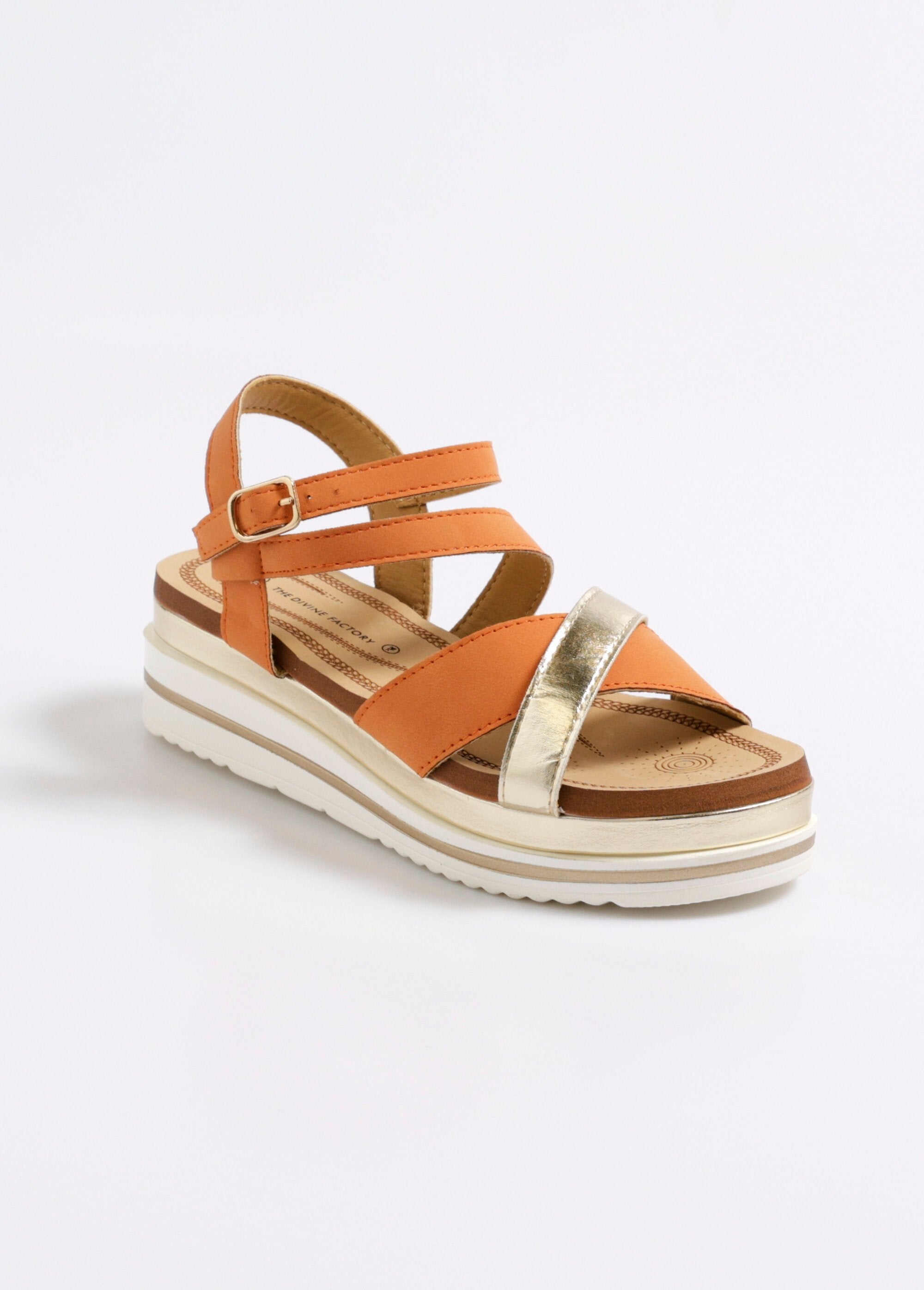 Wedge_sandals_with_crossed_straps_Golden_Coral_FA1_slim