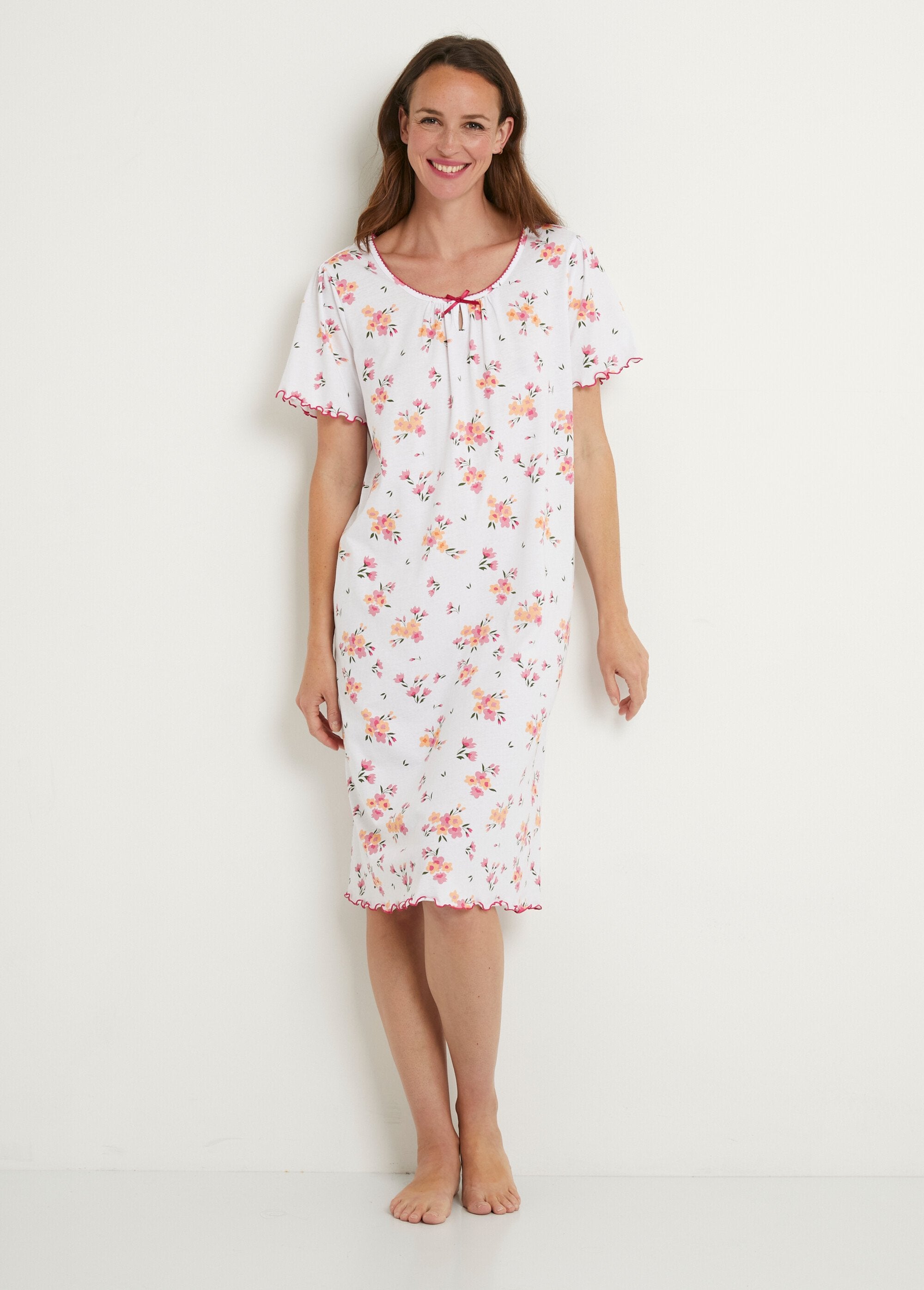 Short-sleeved_cotton_nightgown_Pink_and_peach_FA1_slim