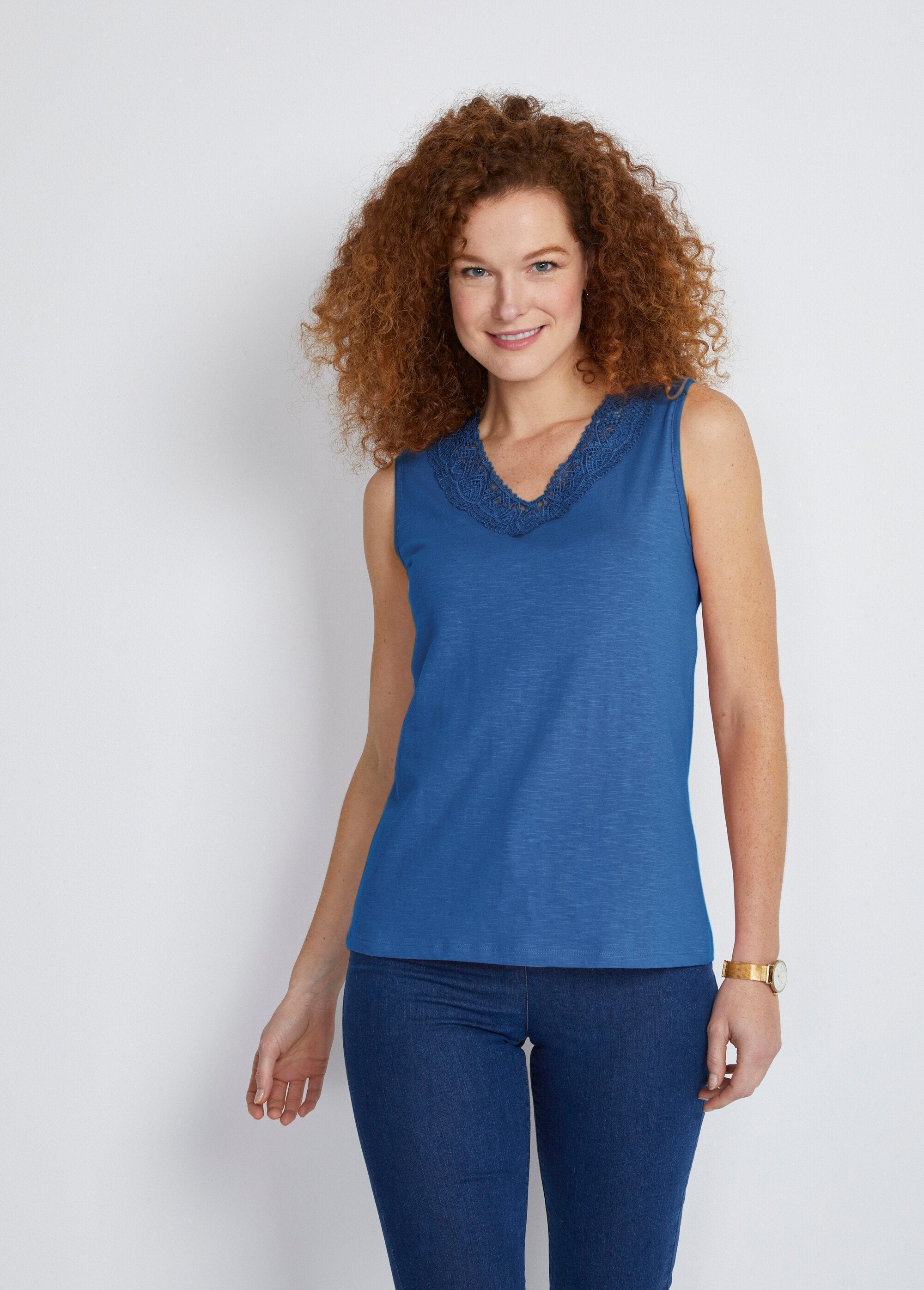 Cotton_and_macramé_tank_top_Blue_FA1_slim