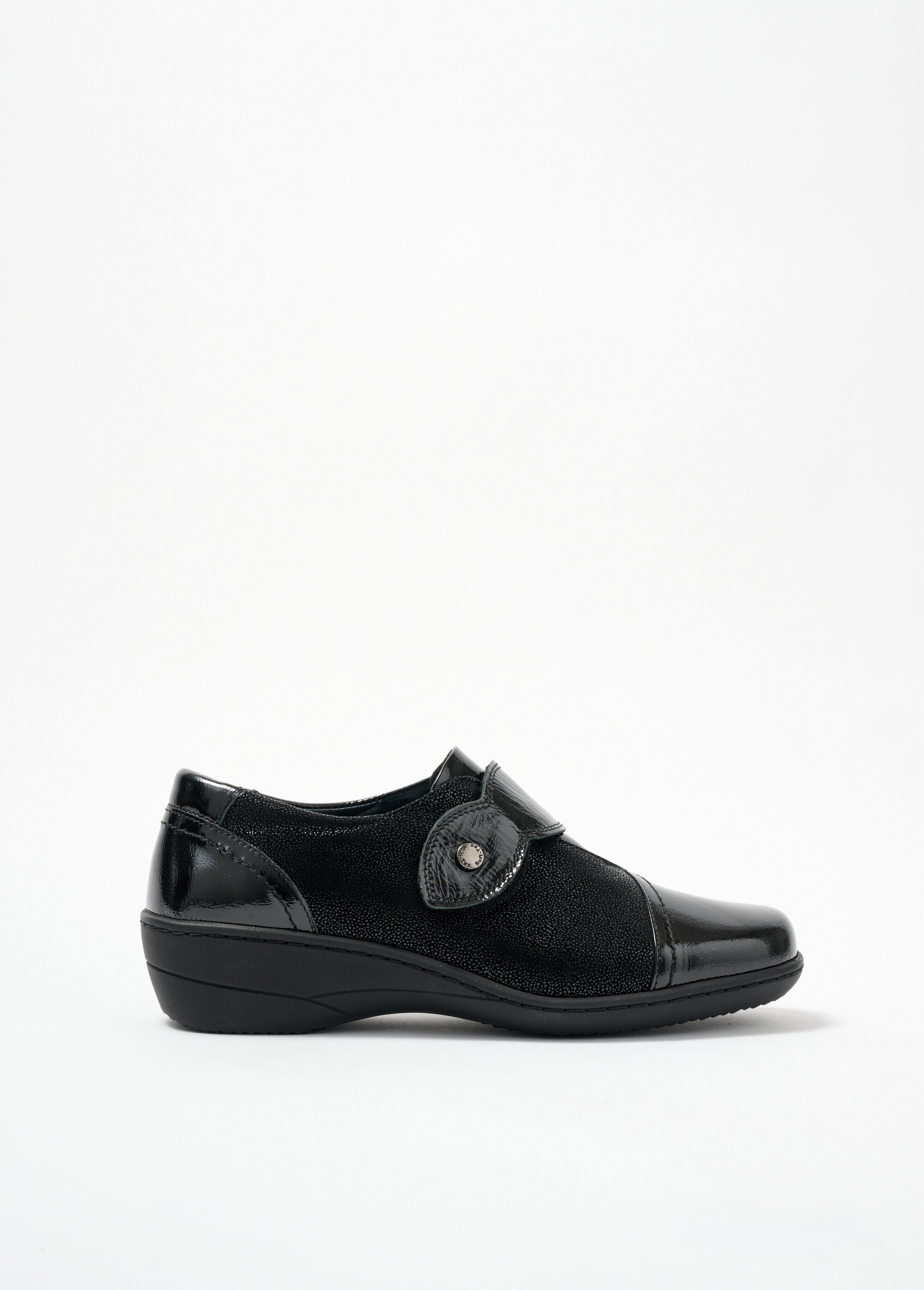 Soft_velcro_Derbies_comfort_width_leather_Black_varnish_DR1_slim