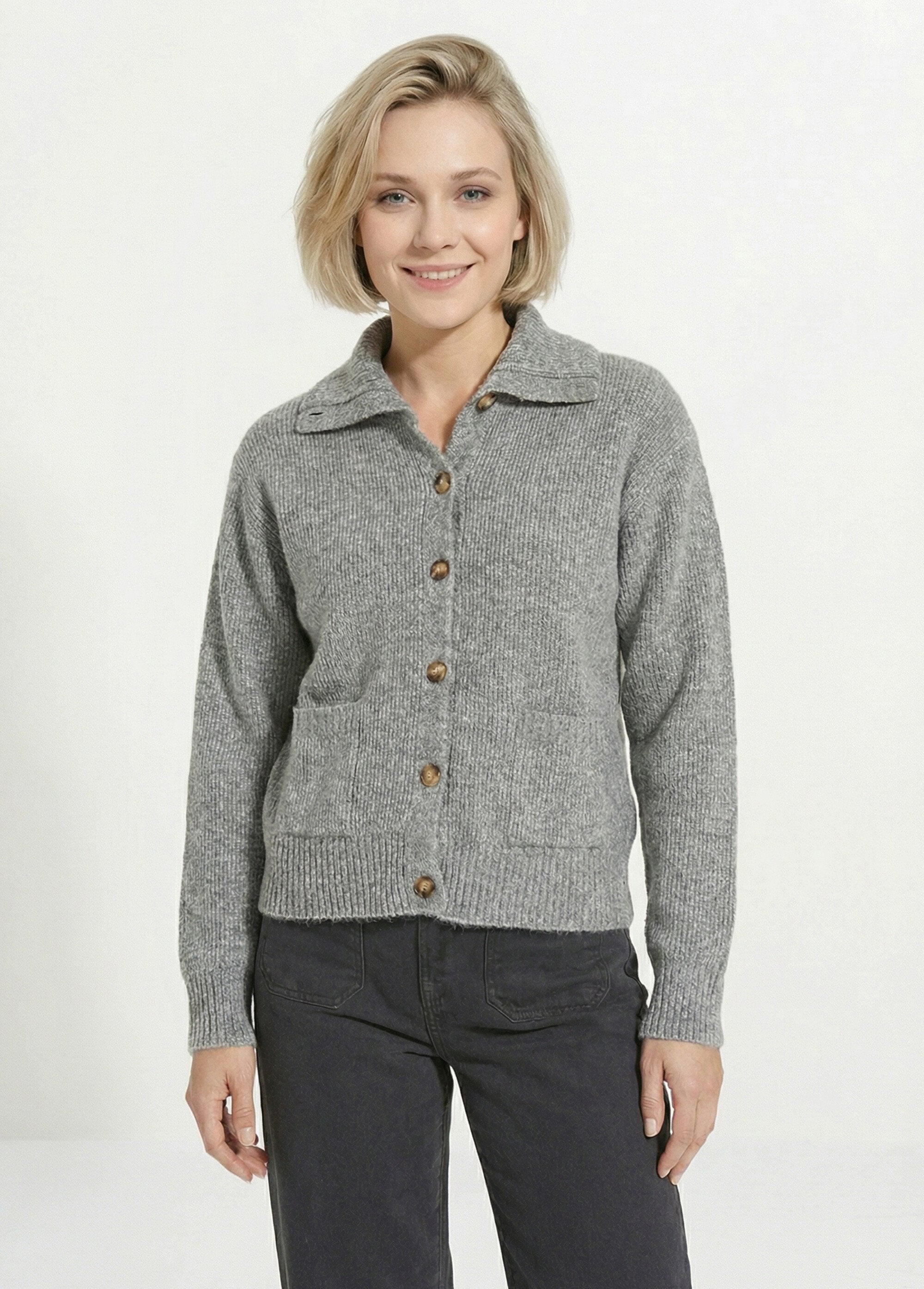 Warm_ribbed_button-down_cardigan_with_wool_and_recycled_fibers_Heather_gray_FA1_slim