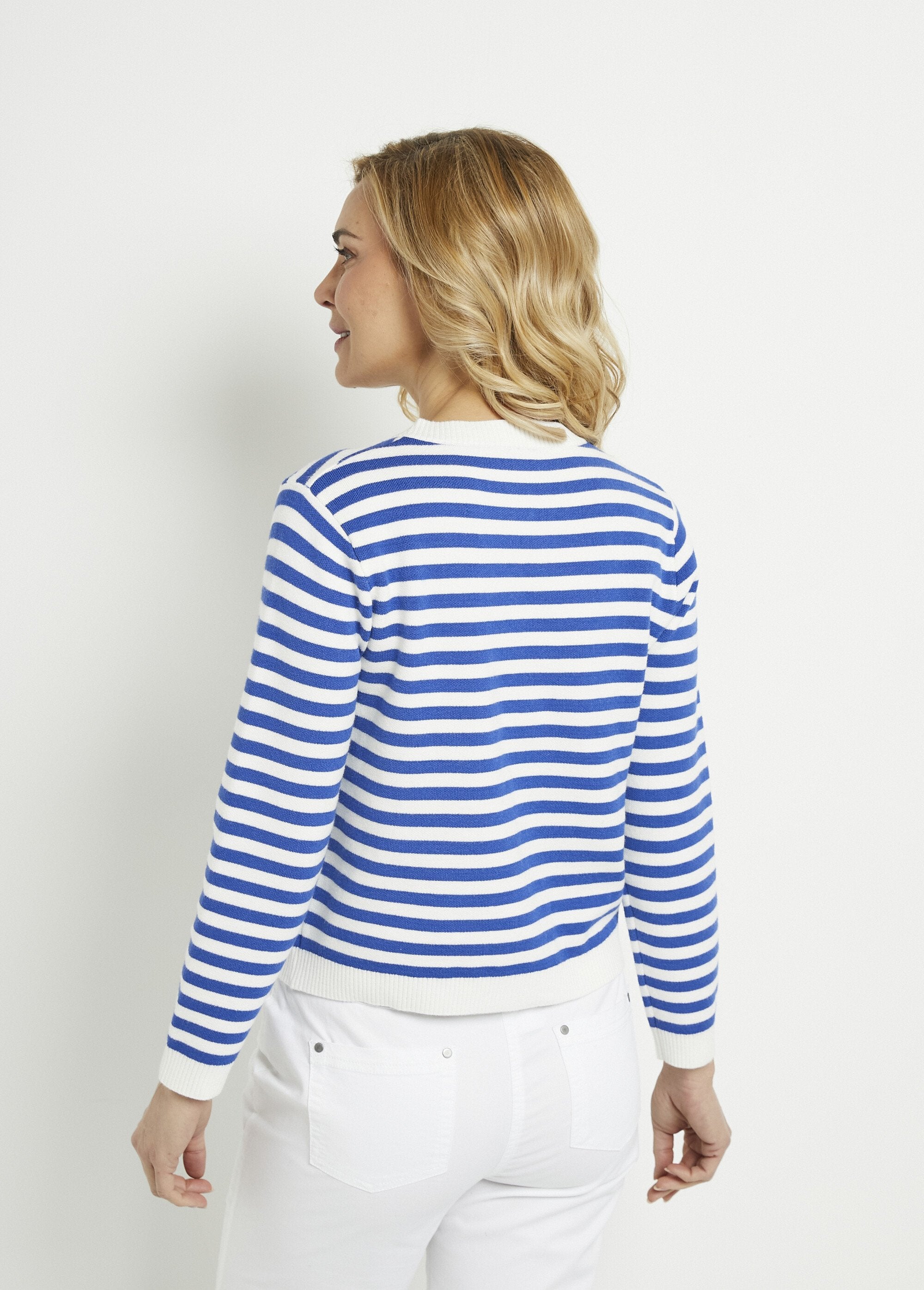 Striped_round_neck_buttoned_short_cardigan_vest_Blue_stripe_DO1_slim