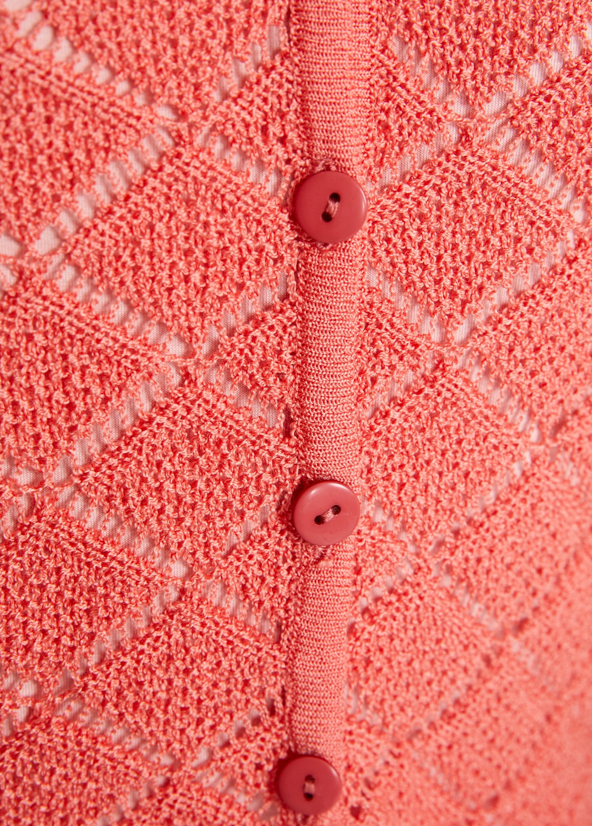 Short_buttoned_V-neck_openwork_cardigan_Coral_DE2_slim