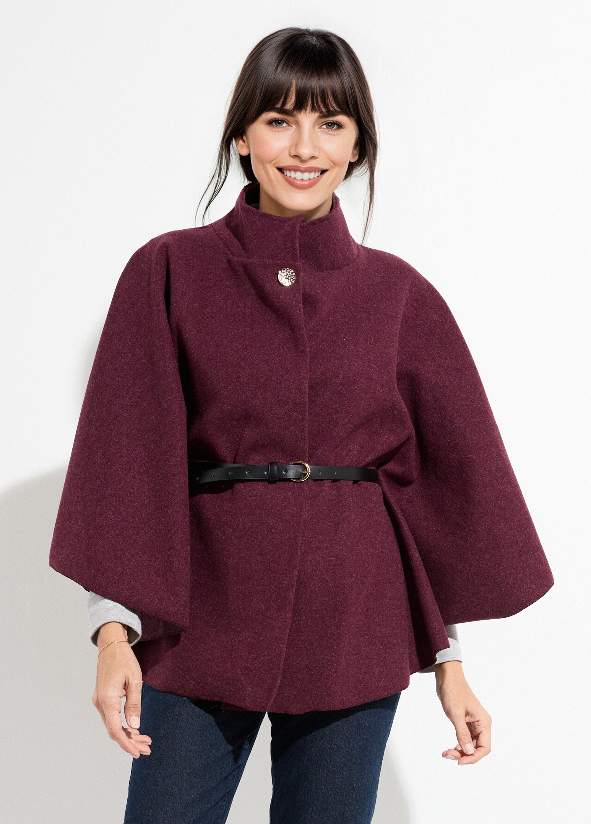 Manteau_cape_à_ceinturer,_col_montant_Bordeaux_FA1_slim