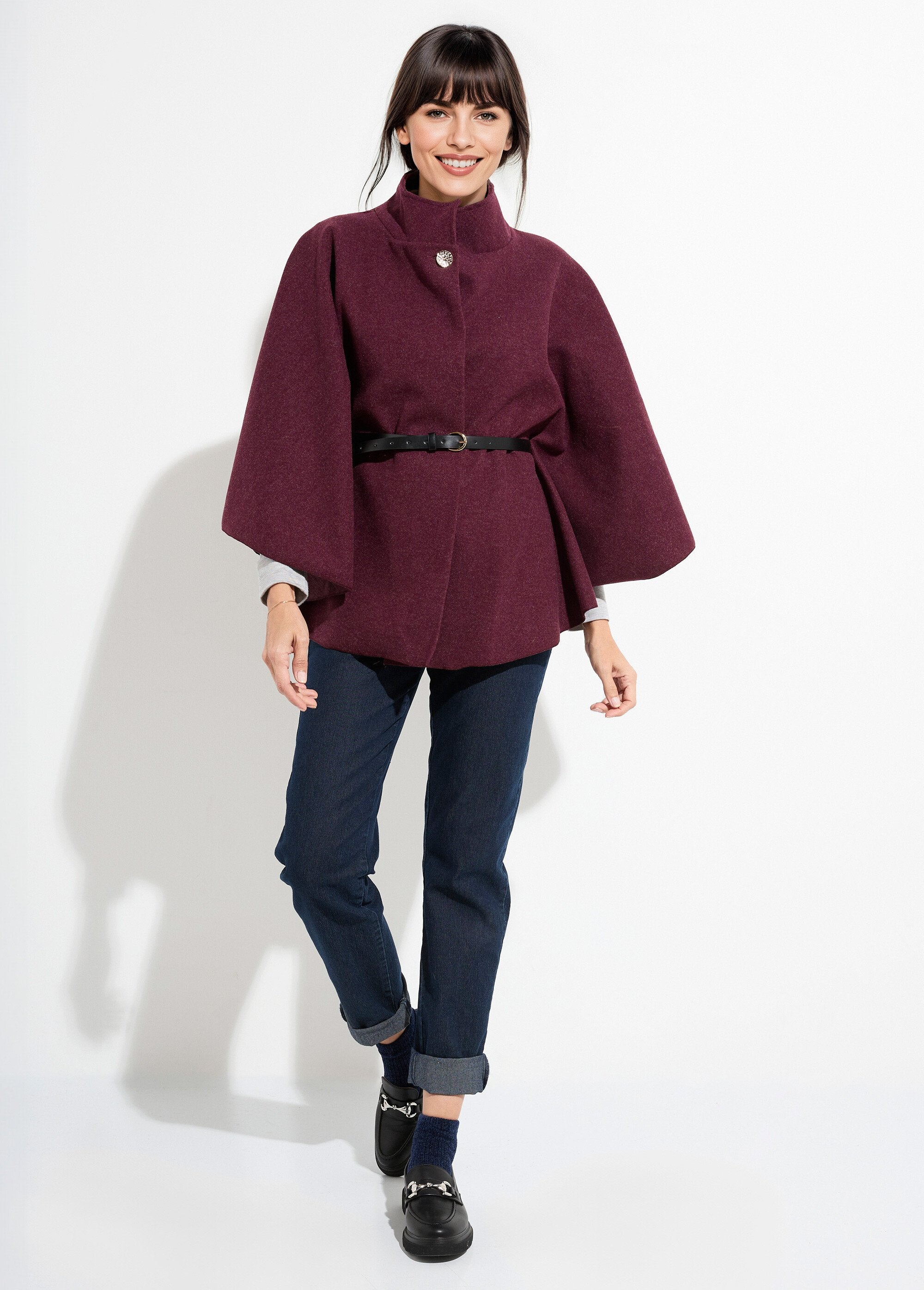 Manteau_cape_à_ceinturer,_col_montant_Bordeaux_SF1_slim