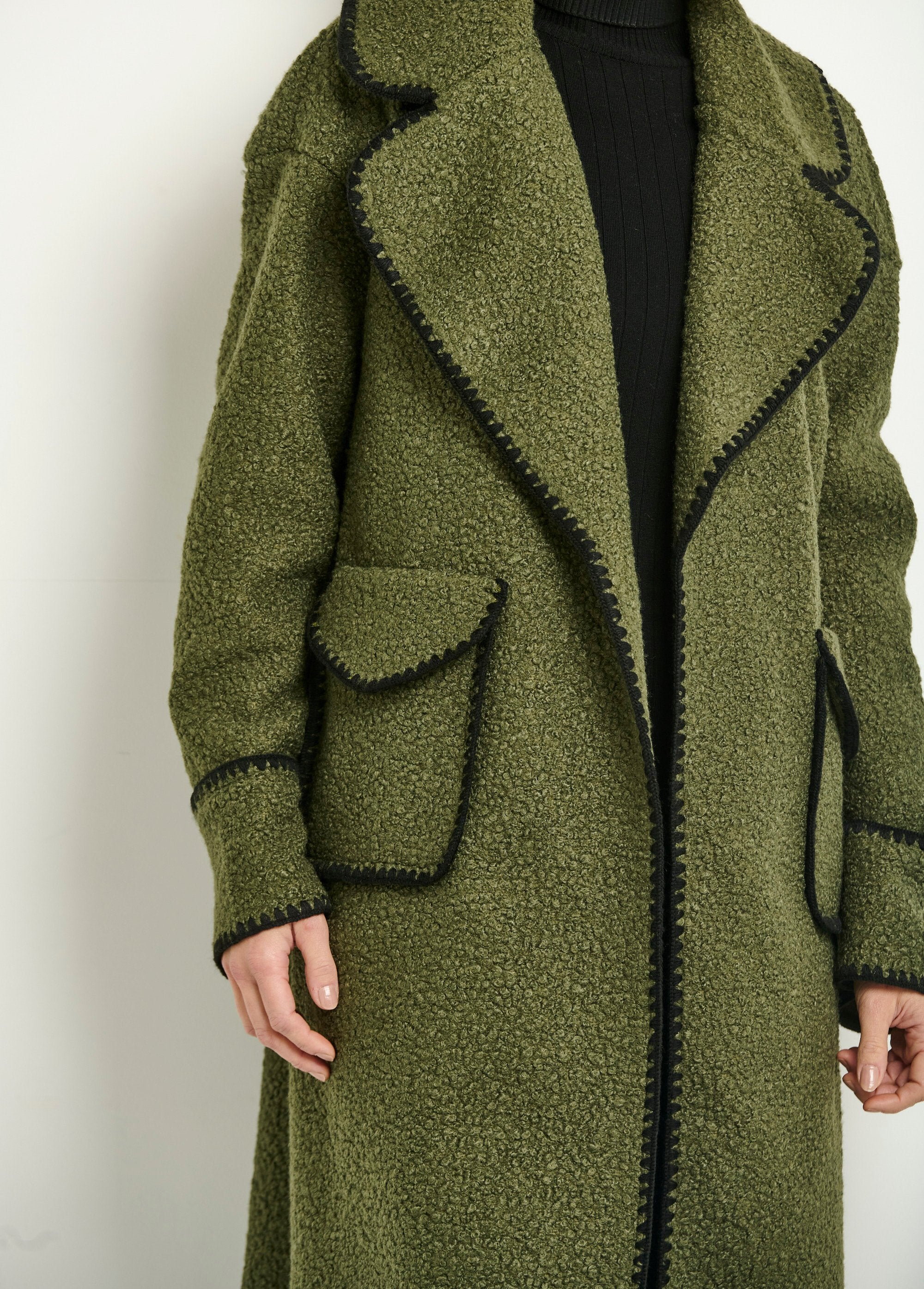 Long_warm_fancy_boucle_coat_Khaki_DE1_slim