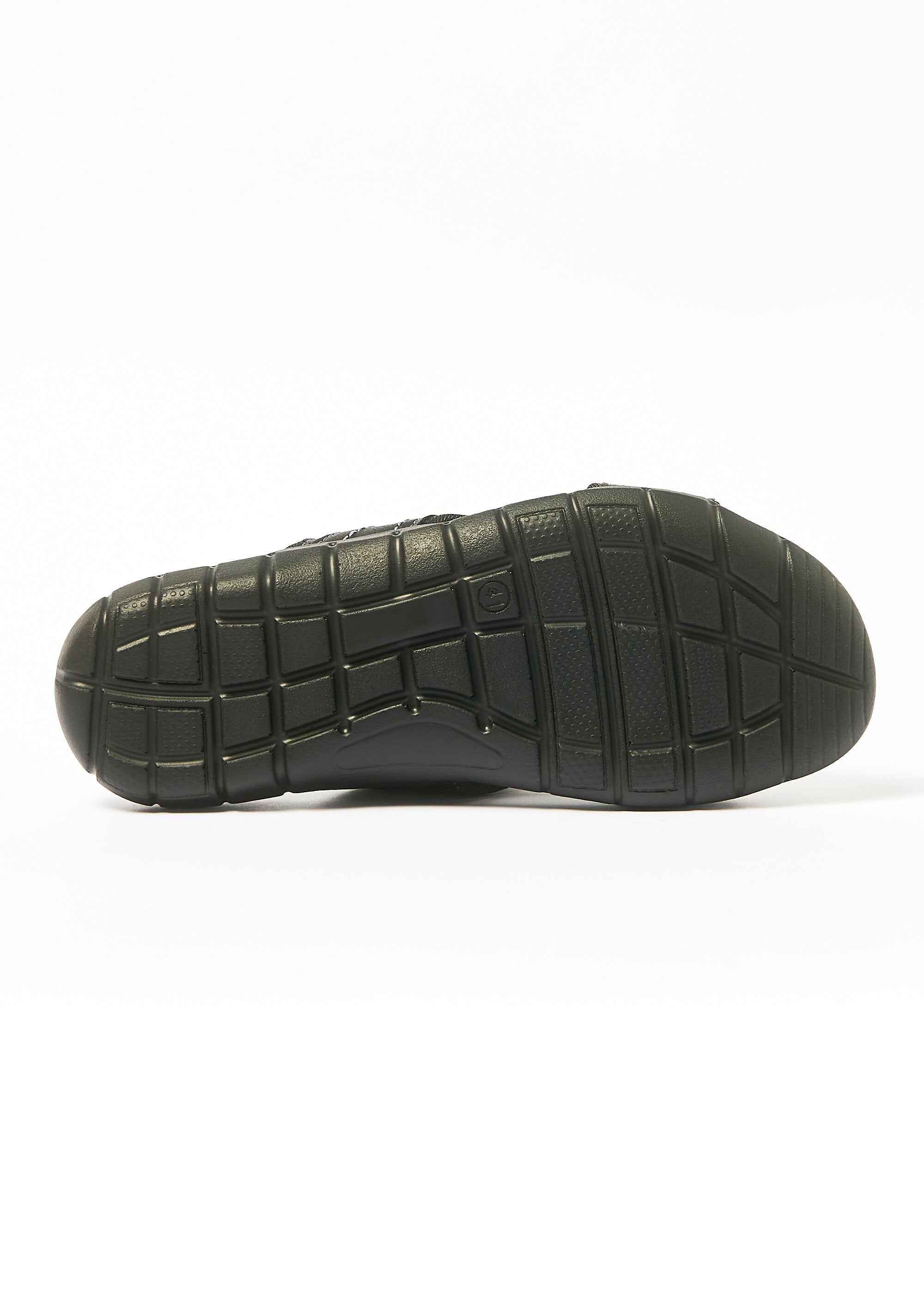 Comfortable_Velcro_mules_Black_UN1_slim