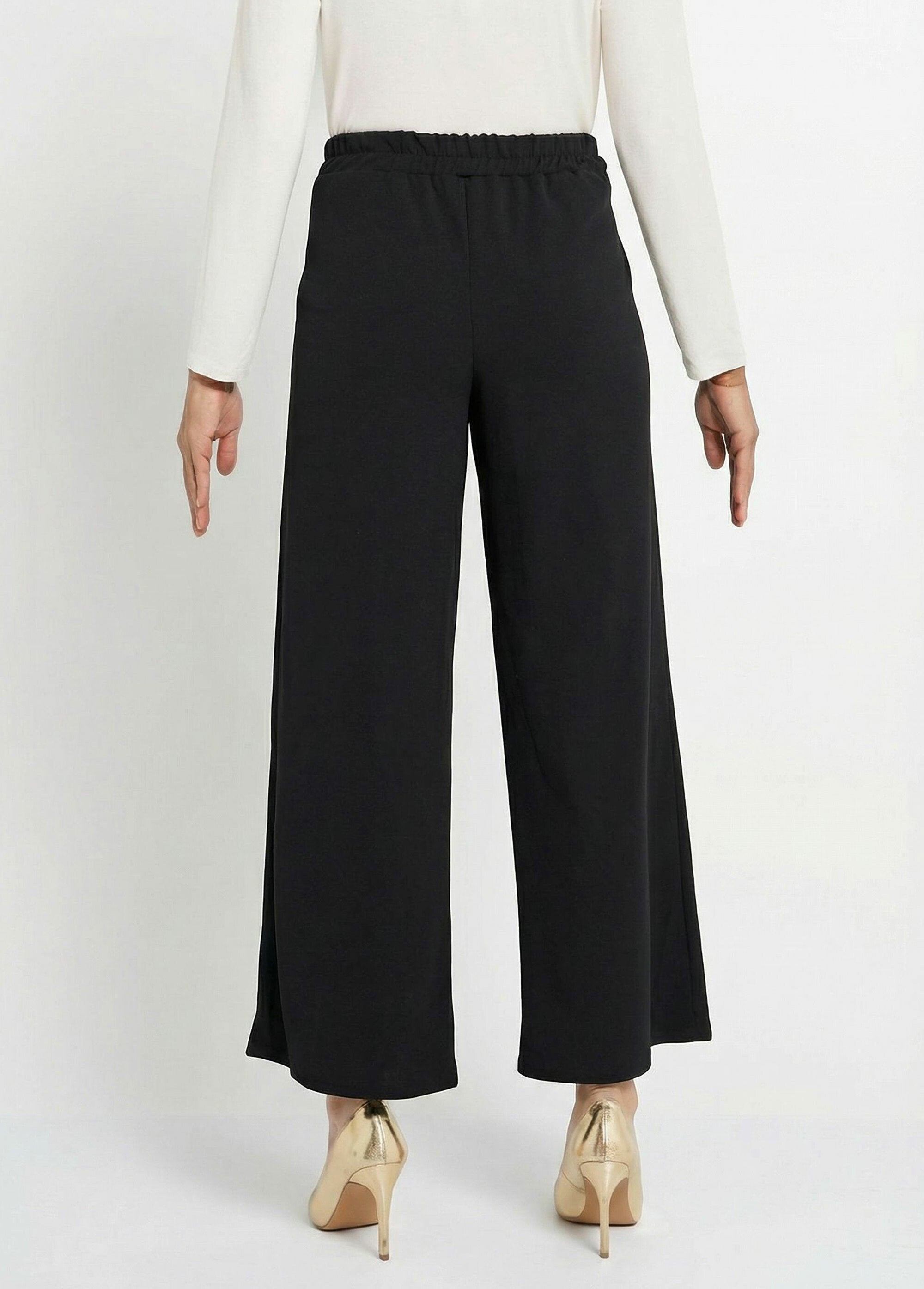 Wide-leg_knit_trousers_with_chic_metallic_detail_Black_DO1_slim