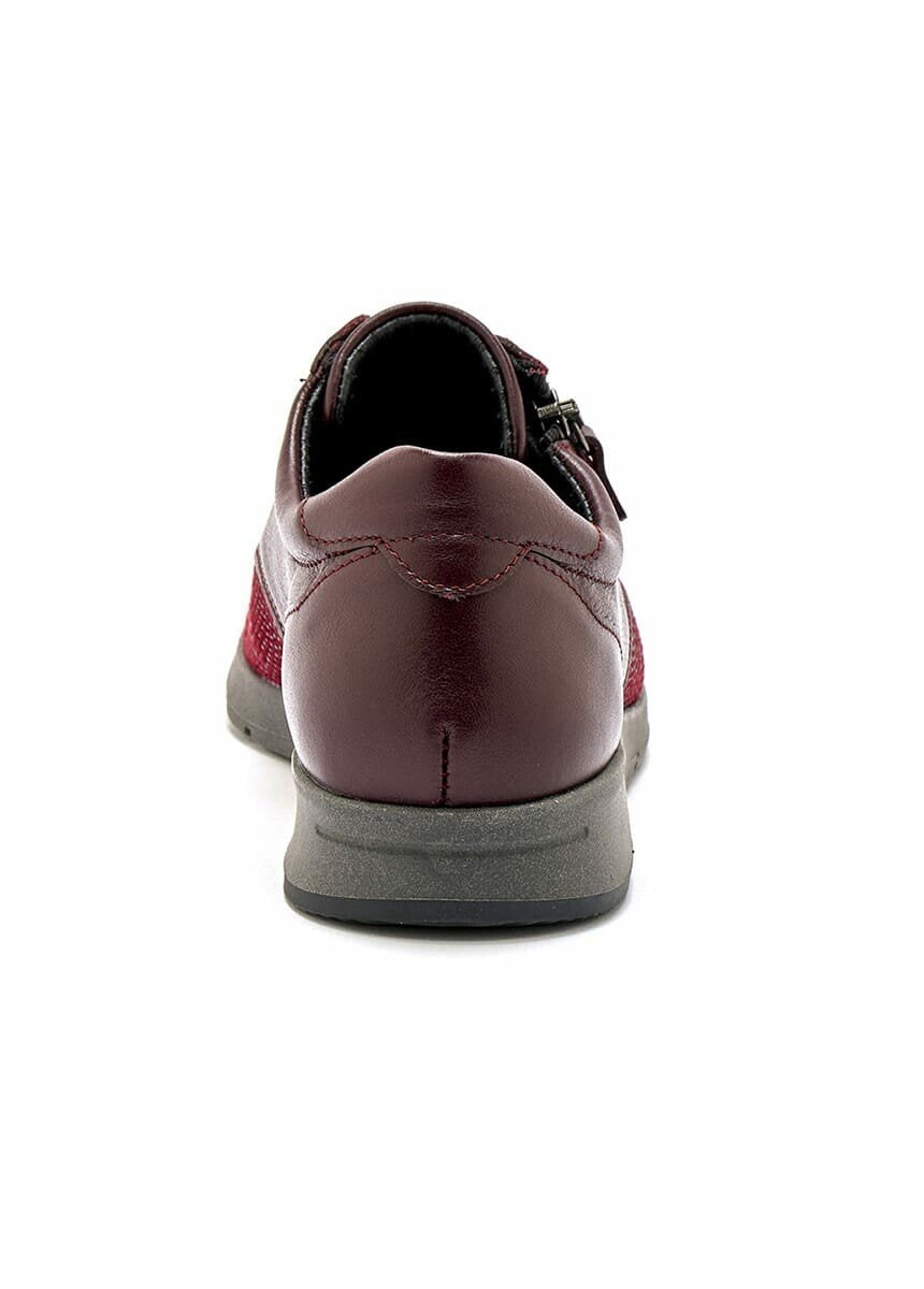 Stretch_derbies_for_sensitive_feet_Bordeaux_DO1_slim