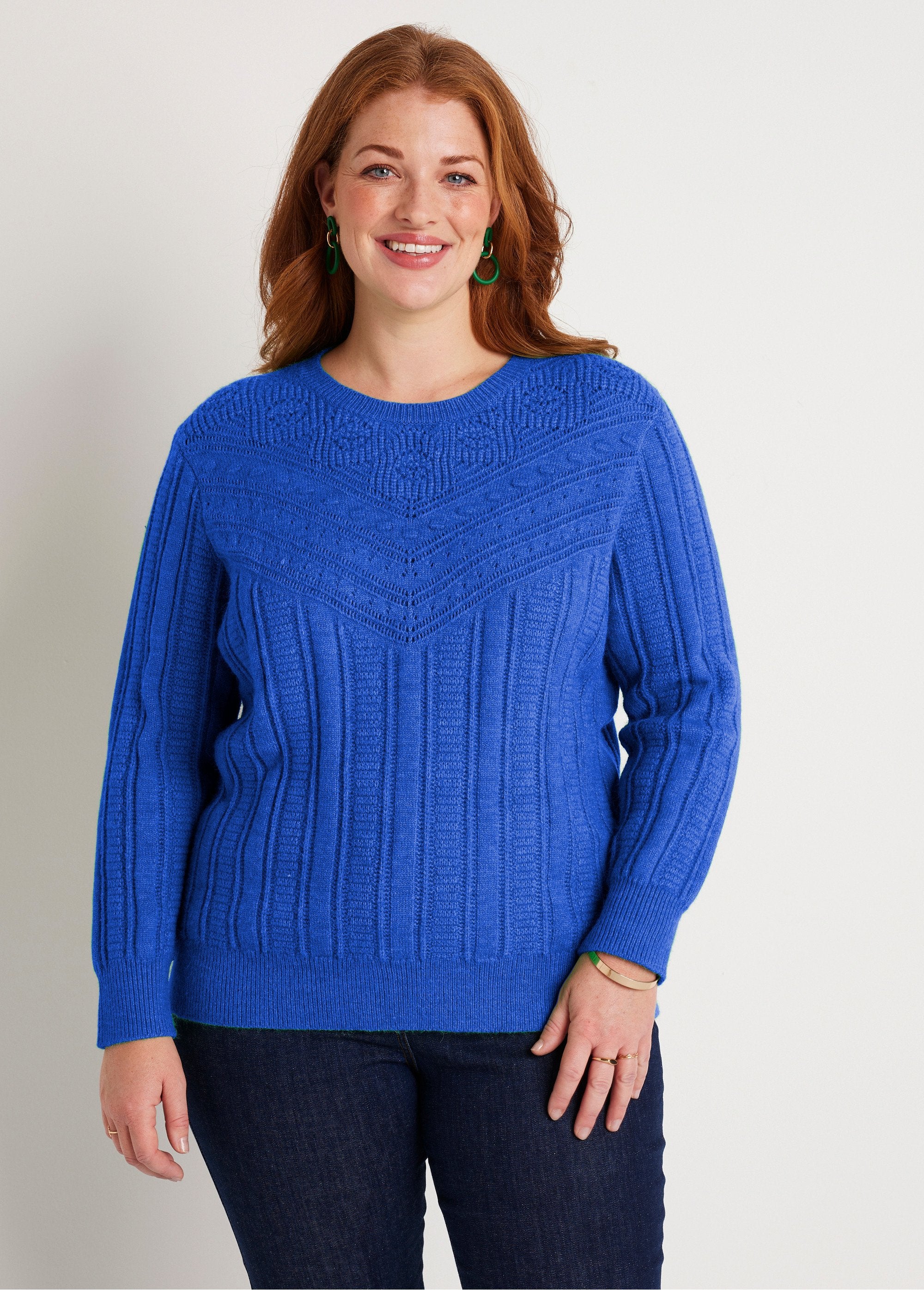 Soft_openwork_sweater_with_round_neck_balls_Blue_FA1_curvy