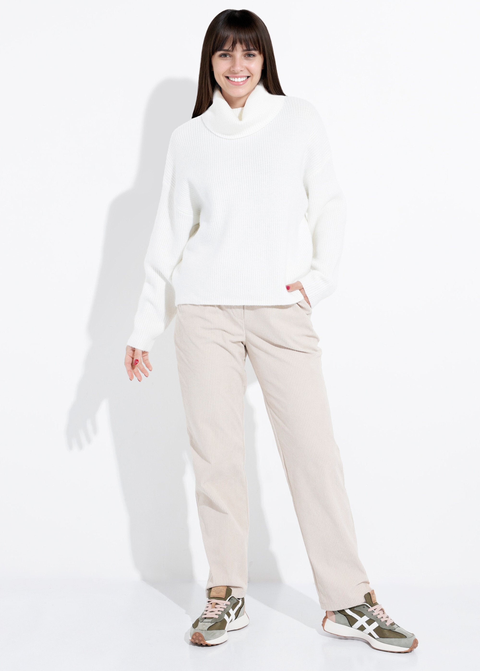 Pull_en_maille_avec_col_roulé_souple_Blanc_SF1_slim