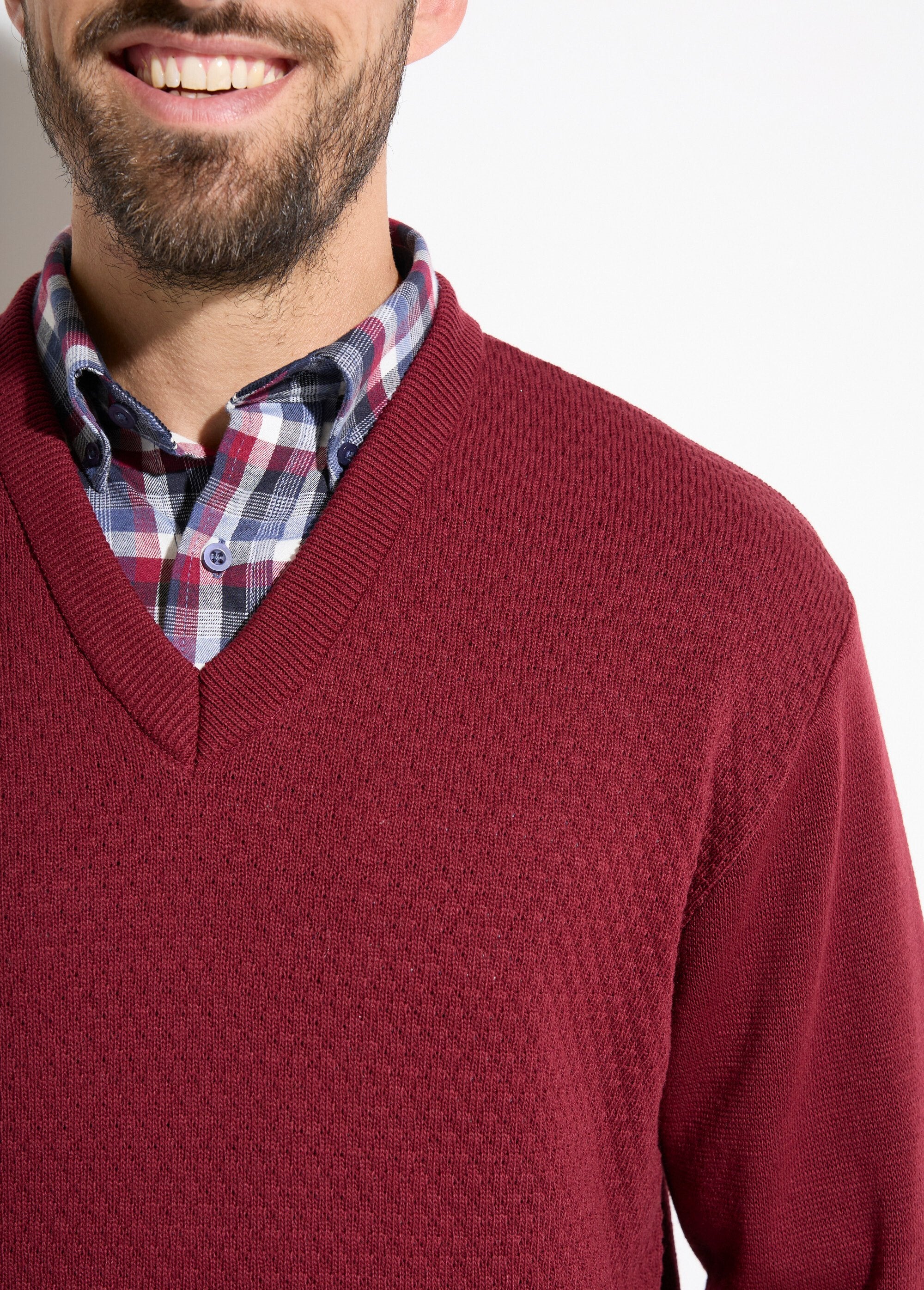 Pull_maille_fantaisie_laine_col_V_manches_longues_Bordeaux_DE1_slim