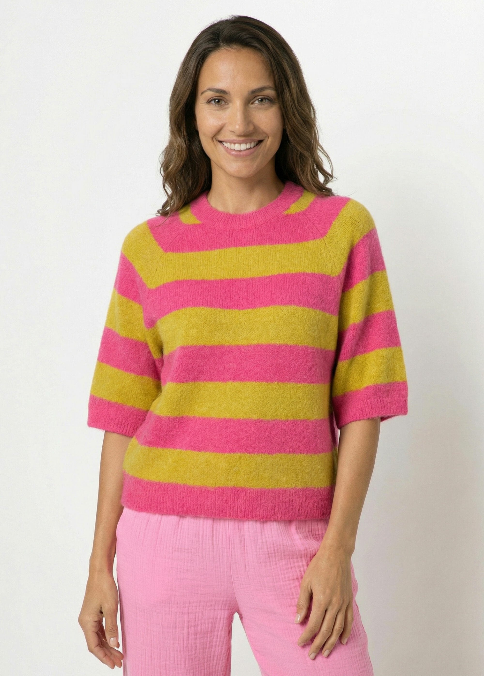 Pull_rayé_manches_courtes_avec_laine_Fuschsia_et_vert_olive_FA1_slim