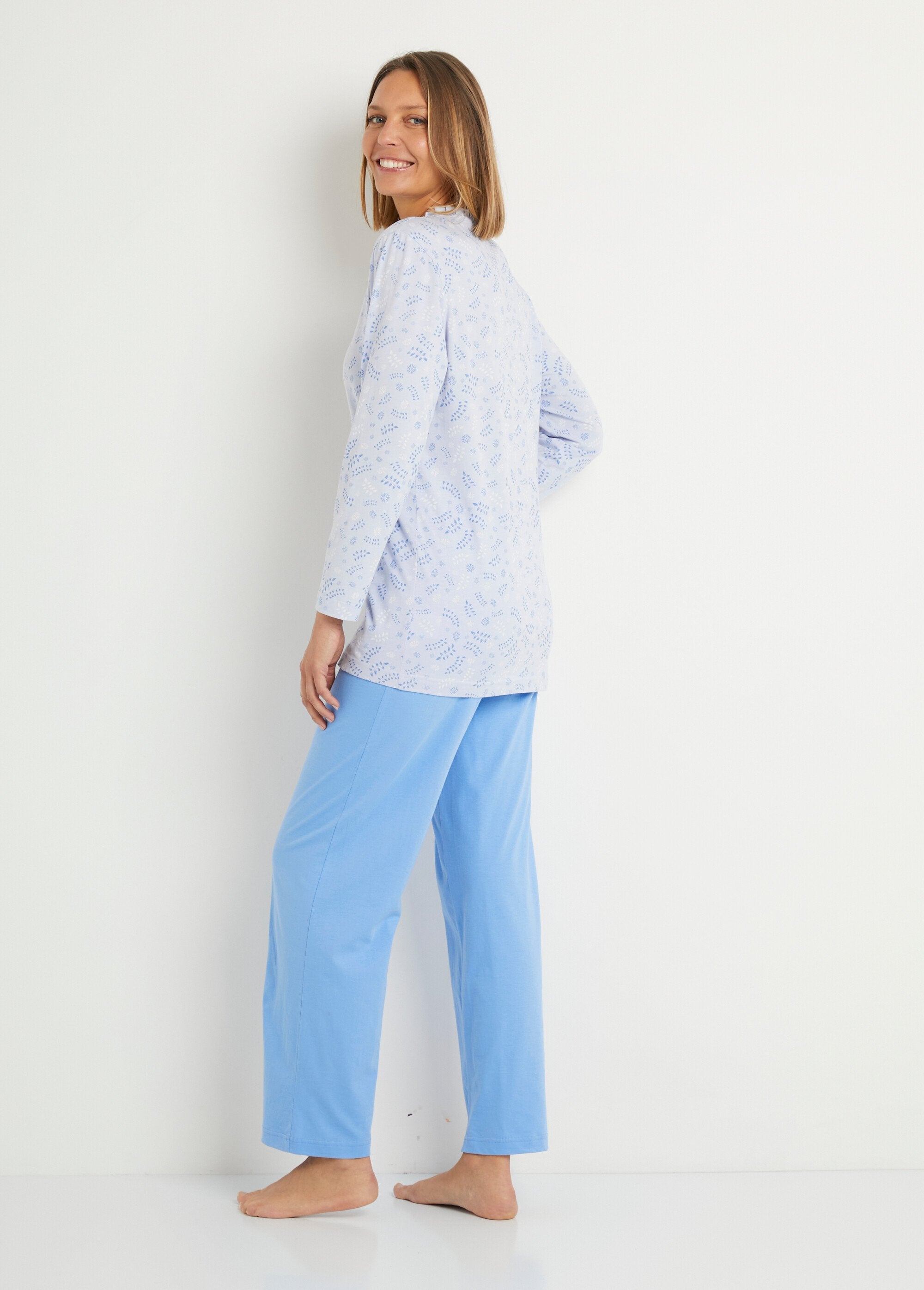 Printed_long-sleeved_cotton_button-down_pyjamas_Blue_print_DO1_slim