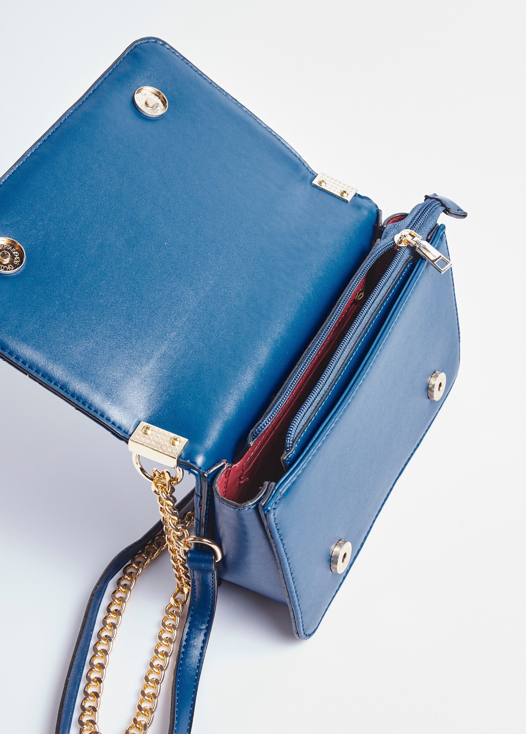 Quilted_clutch_bag_with_chevron_stitching_Blue_DE1_slim