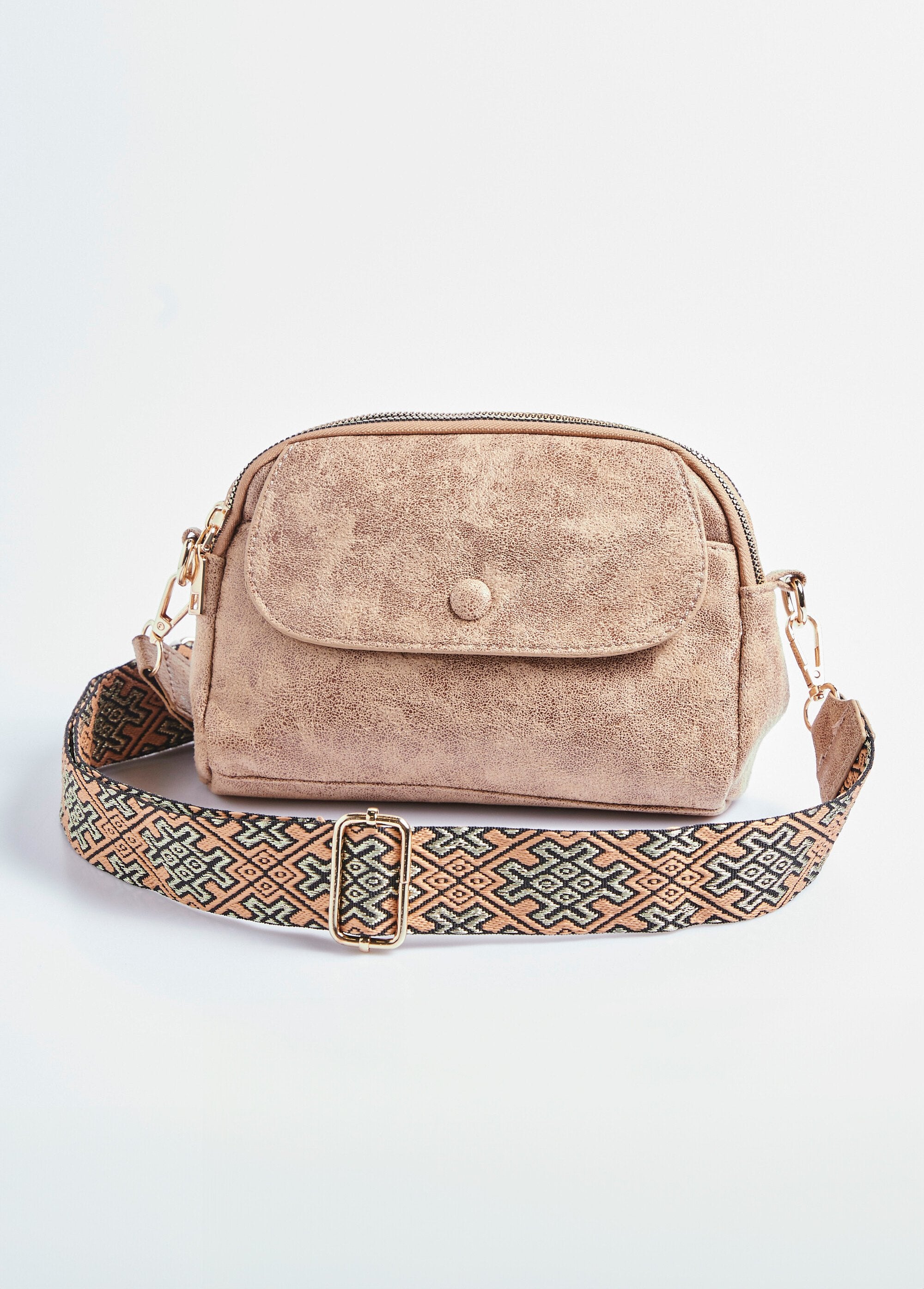 Metallic_faux_leather_bag_with_shoulder_strap_camel_FA1_slim