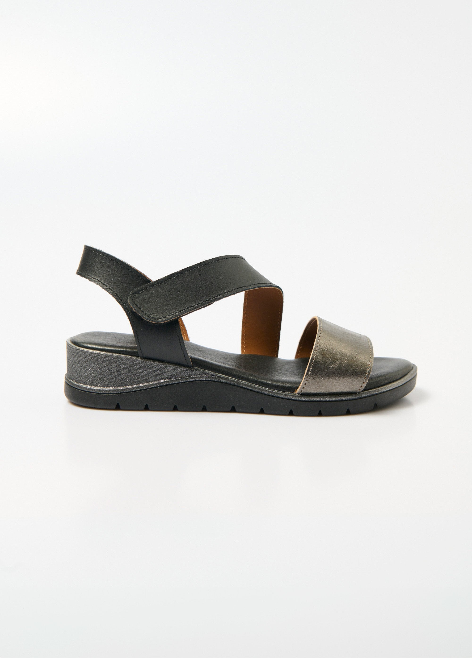 Wide_width_leather_sandals_with_Velcro_wedges_Black_DR1_slim