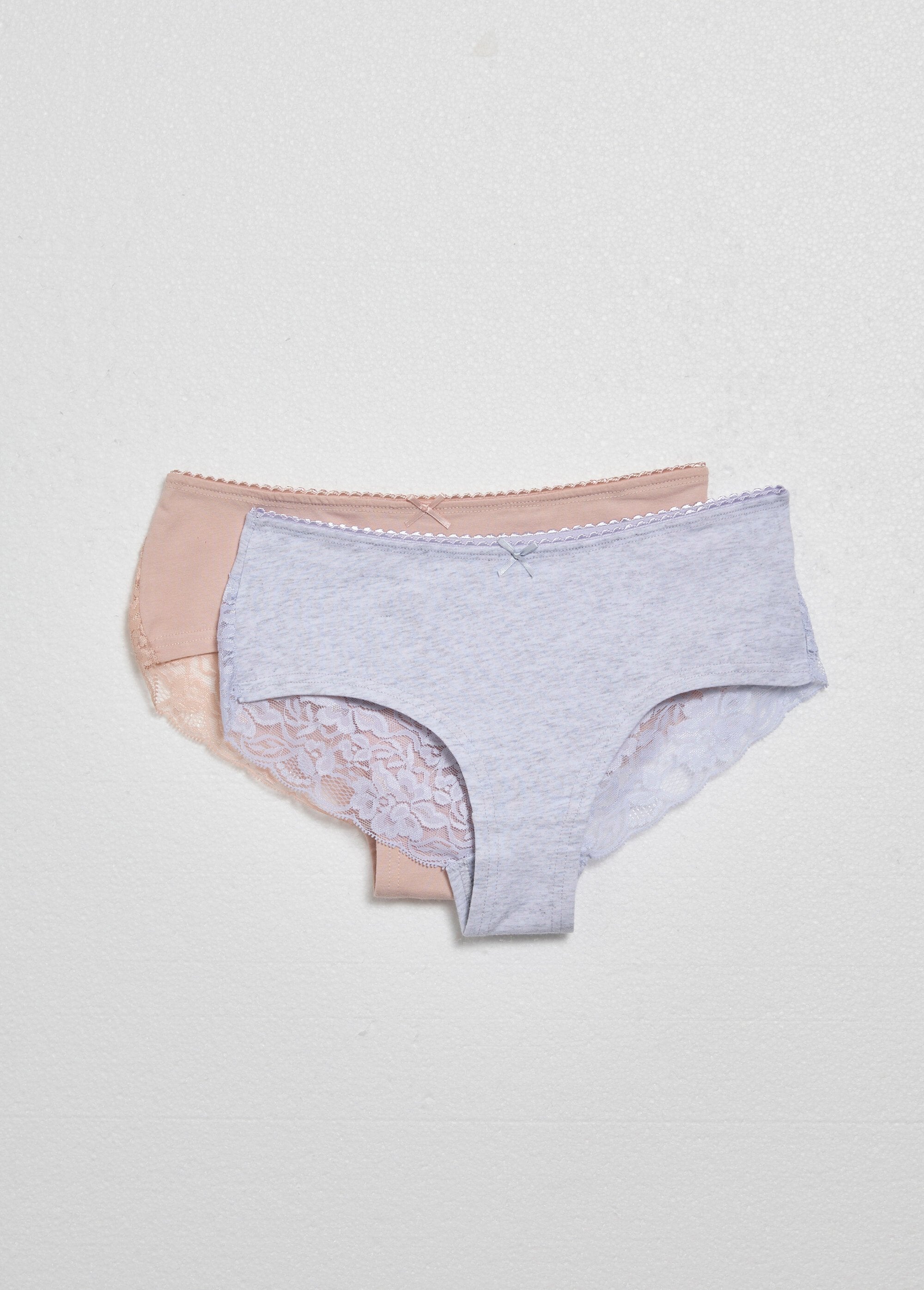 Shortys_dos_détail_dentelle_Gris_et_rose_FA1_slim