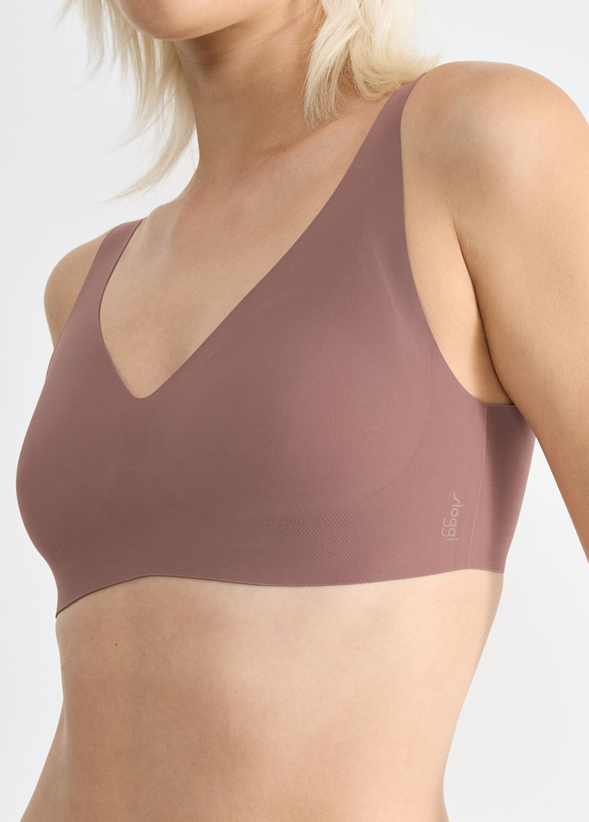 Sloggi®_-_Invisible_microfibre_bra_Cocoa_DE1_slim