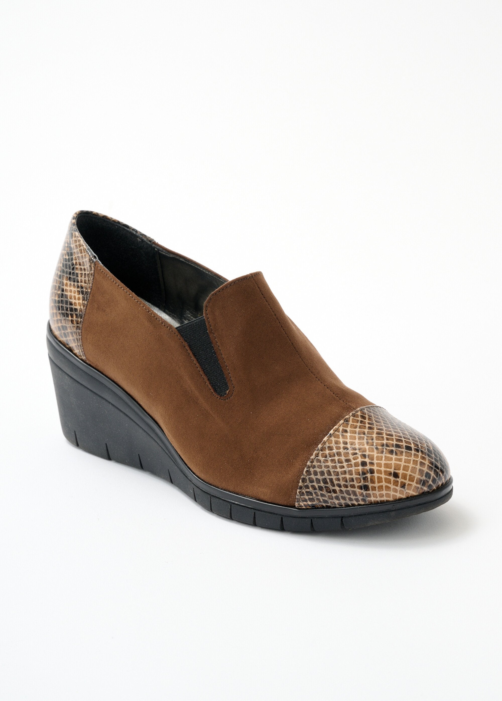 Elasticated_comfort_width_wedge_moccasins_Brown_FA1_slim