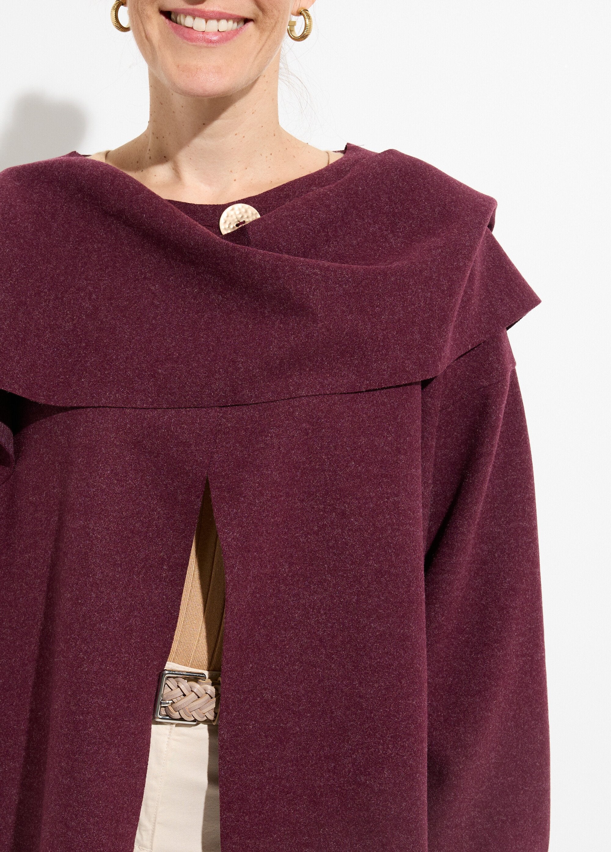 Veste_bouton_bijou_métal_et_écharpe_Bordeaux_DE1_slim