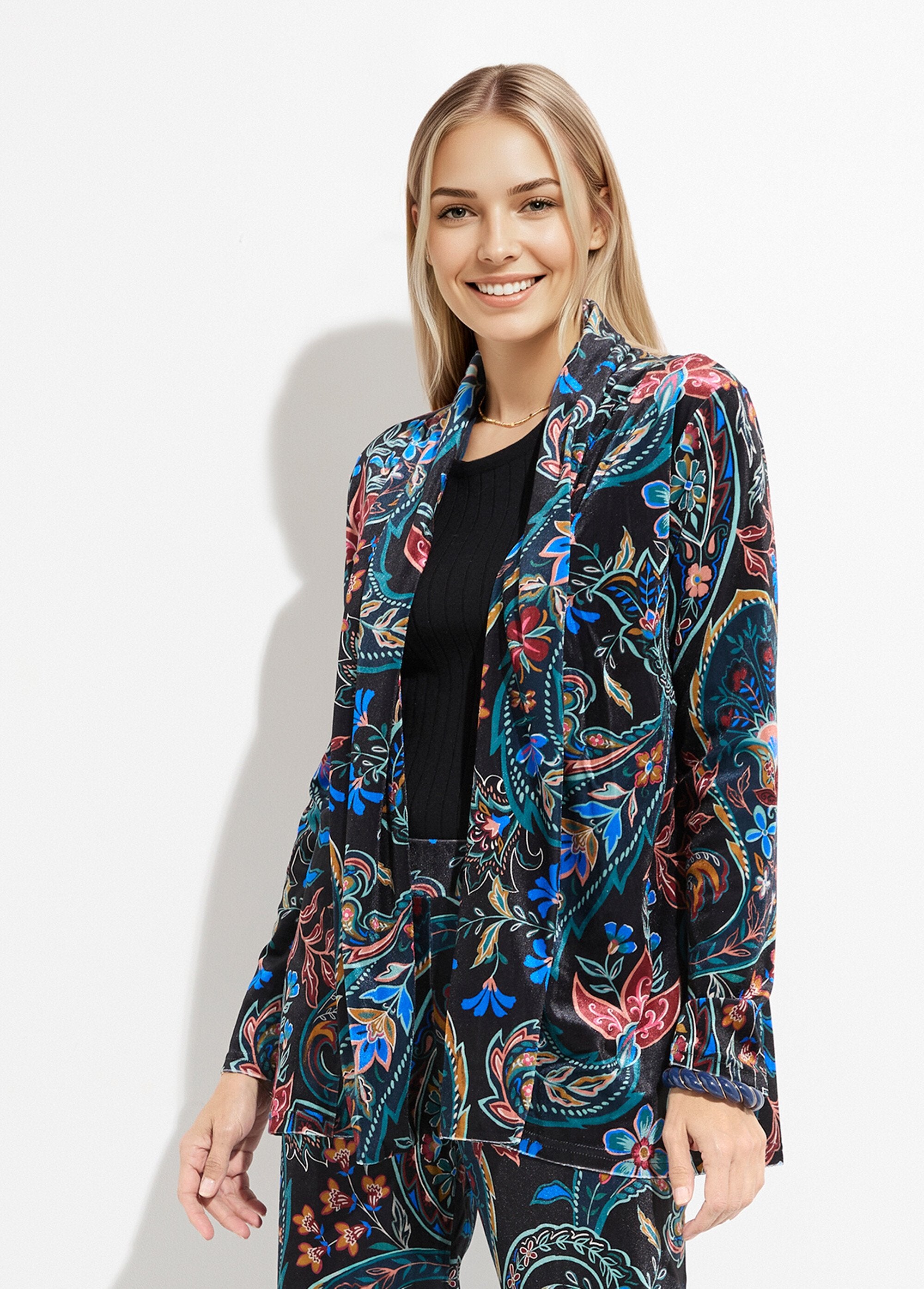 Veste_en_velours,_imprimé_cachemire_Noir_imprime_FA1_slim
